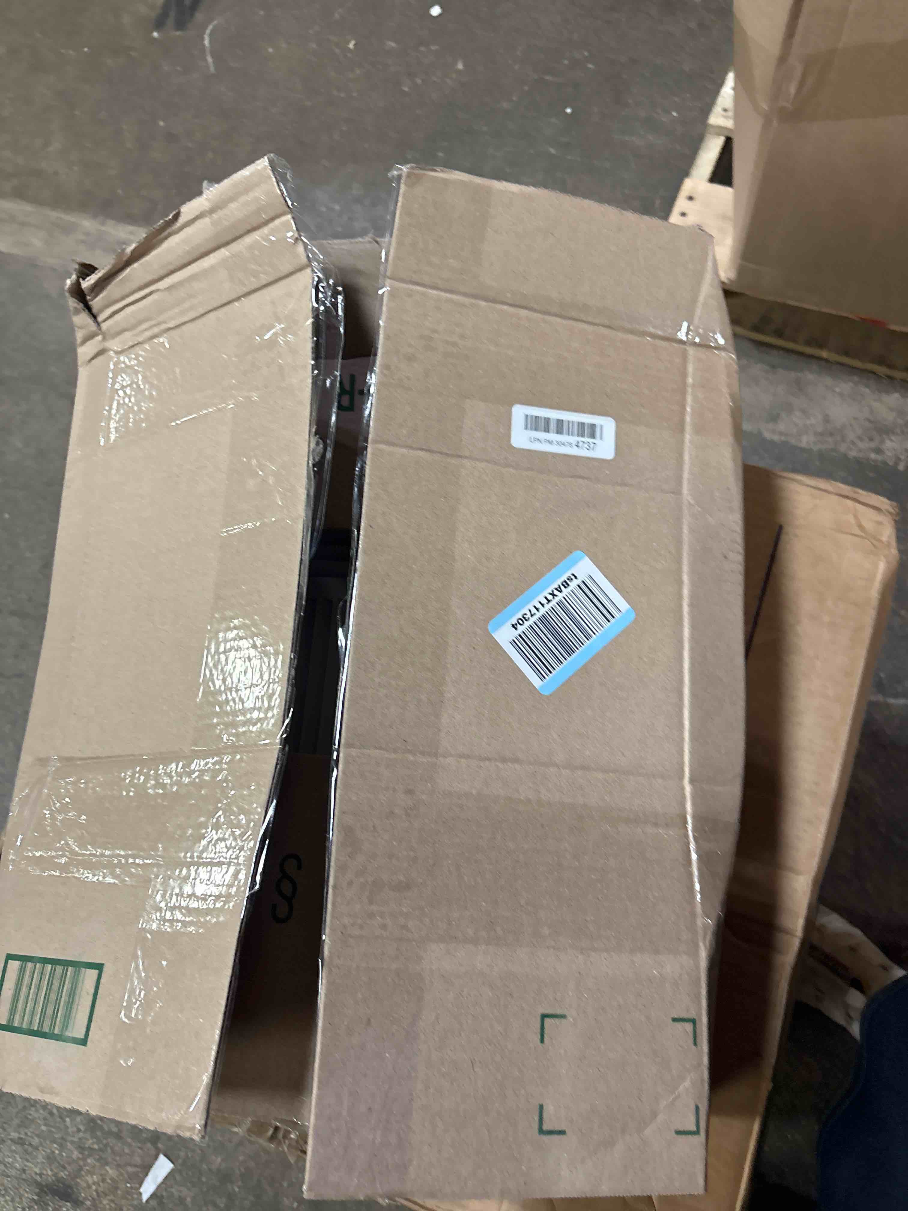 https://s3.amazonaws.com/lotting-images-prod/phillipi/PNK3528992_1760461855438.jpeg
