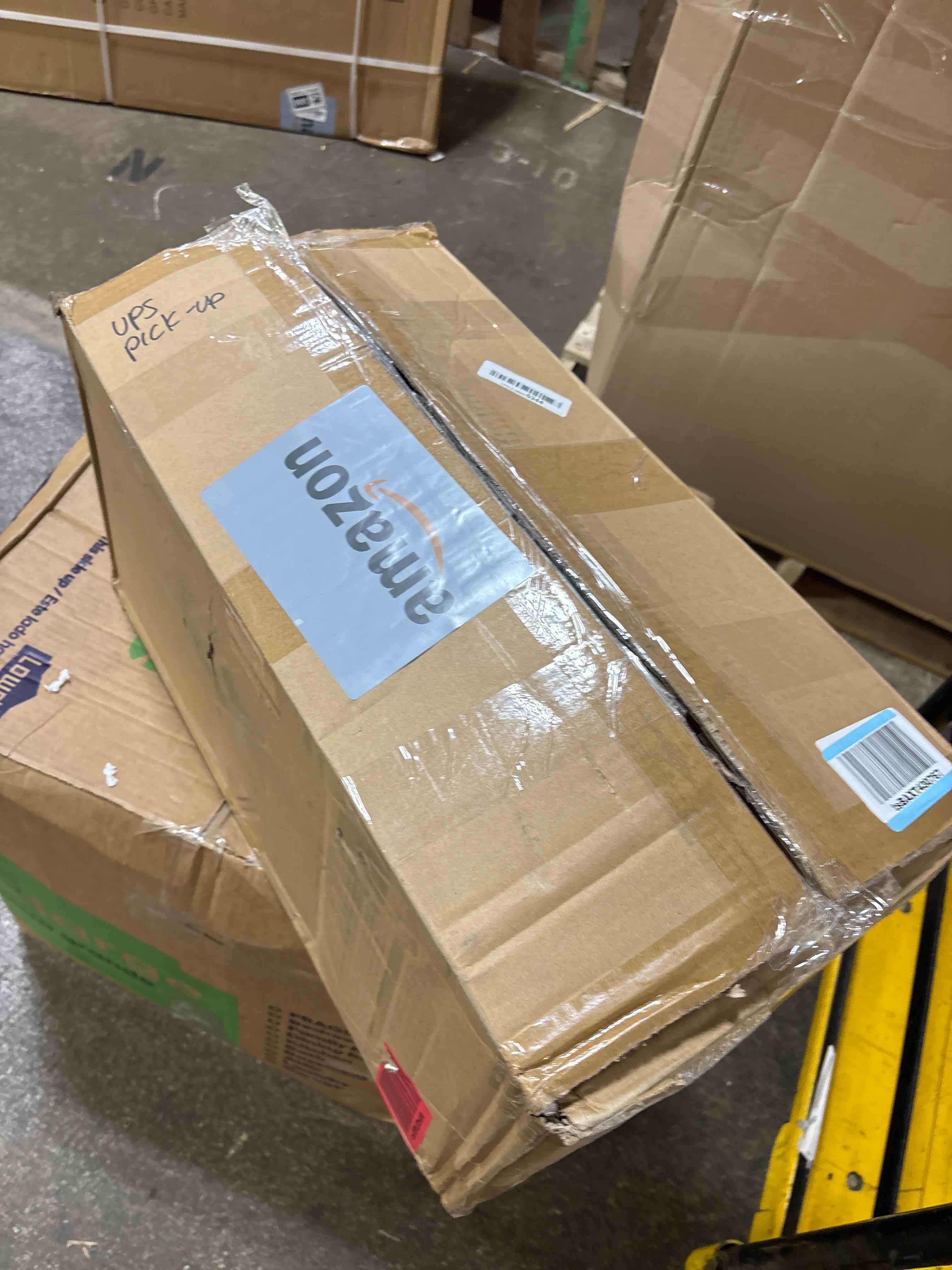 https://s3.amazonaws.com/lotting-images-prod/phillipi/PNK3528998_1760462739494.jpeg