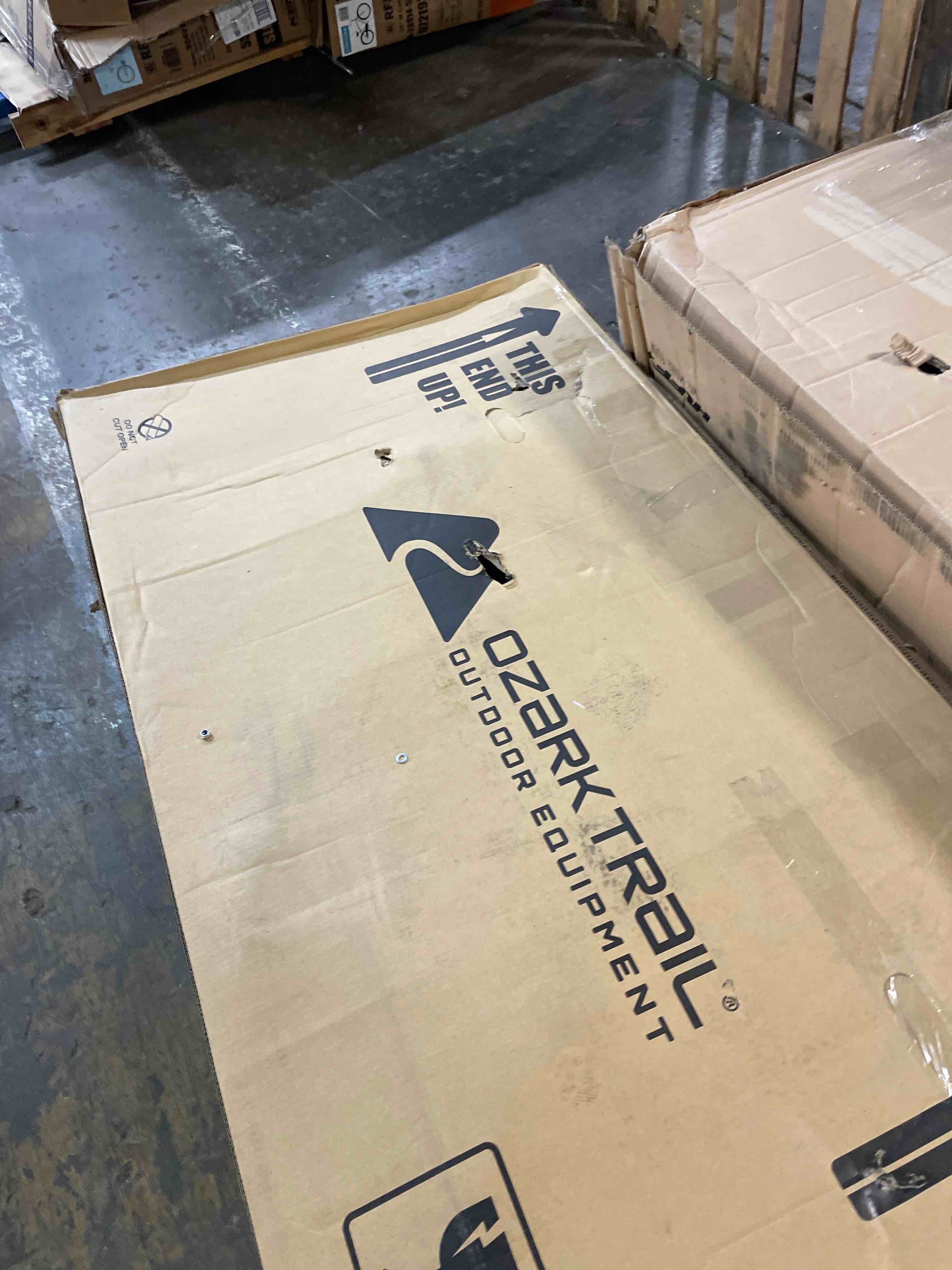 https://s3.amazonaws.com/lotting-images-prod/phillipi/PNK3529419_1748960845442.jpeg