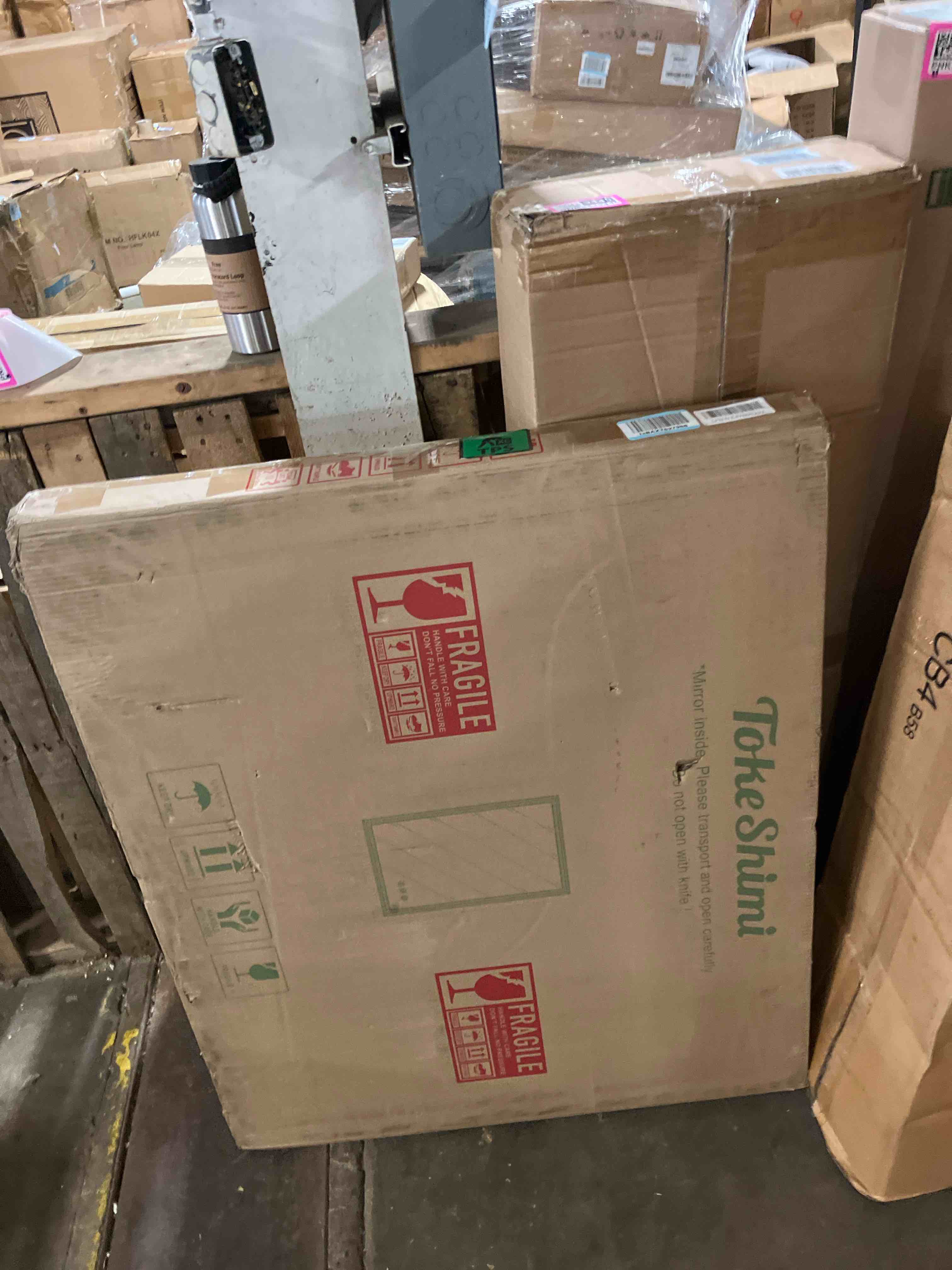 https://s3.amazonaws.com/lotting-images-prod/phillipi/PNK3529586_1748981412918.jpeg
