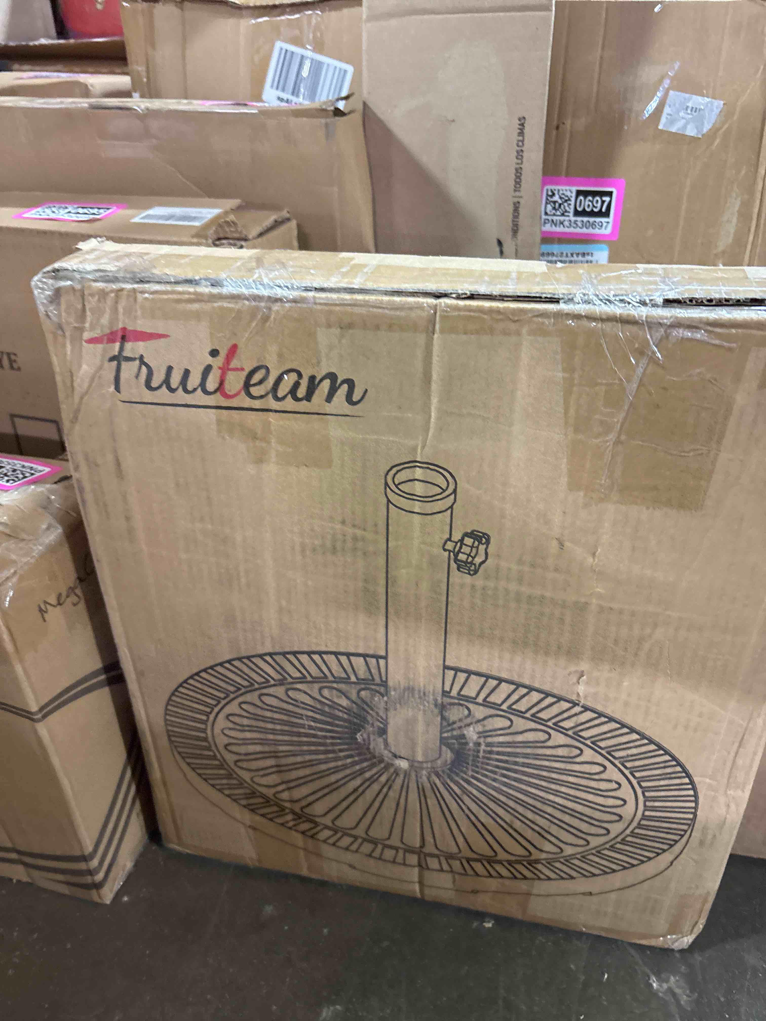 https://s3.amazonaws.com/lotting-images-prod/phillipi/PNK3530686_1749756649402.jpeg