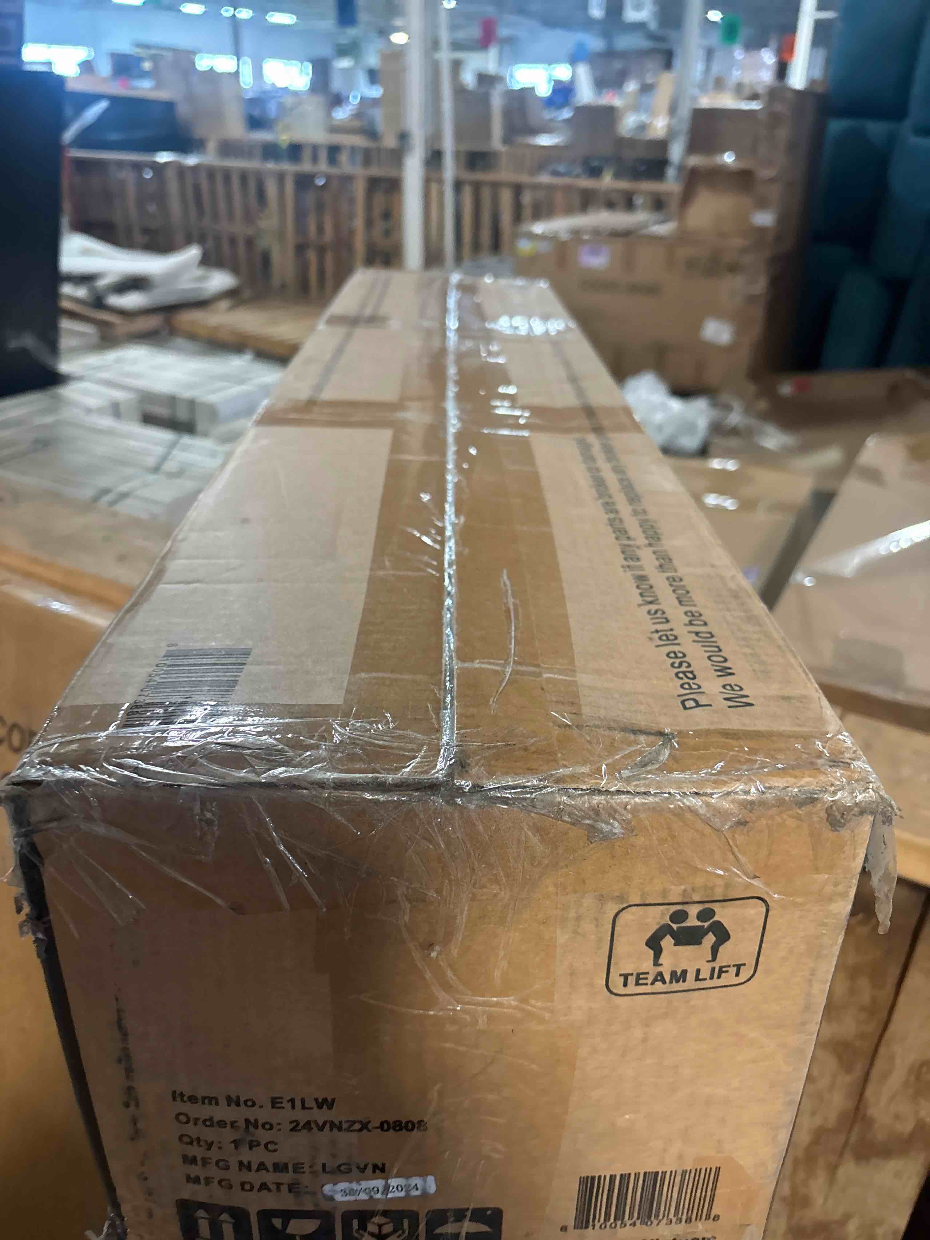https://s3.amazonaws.com/lotting-images-prod/phillipi/PNK3530719_1751546167706.jpeg