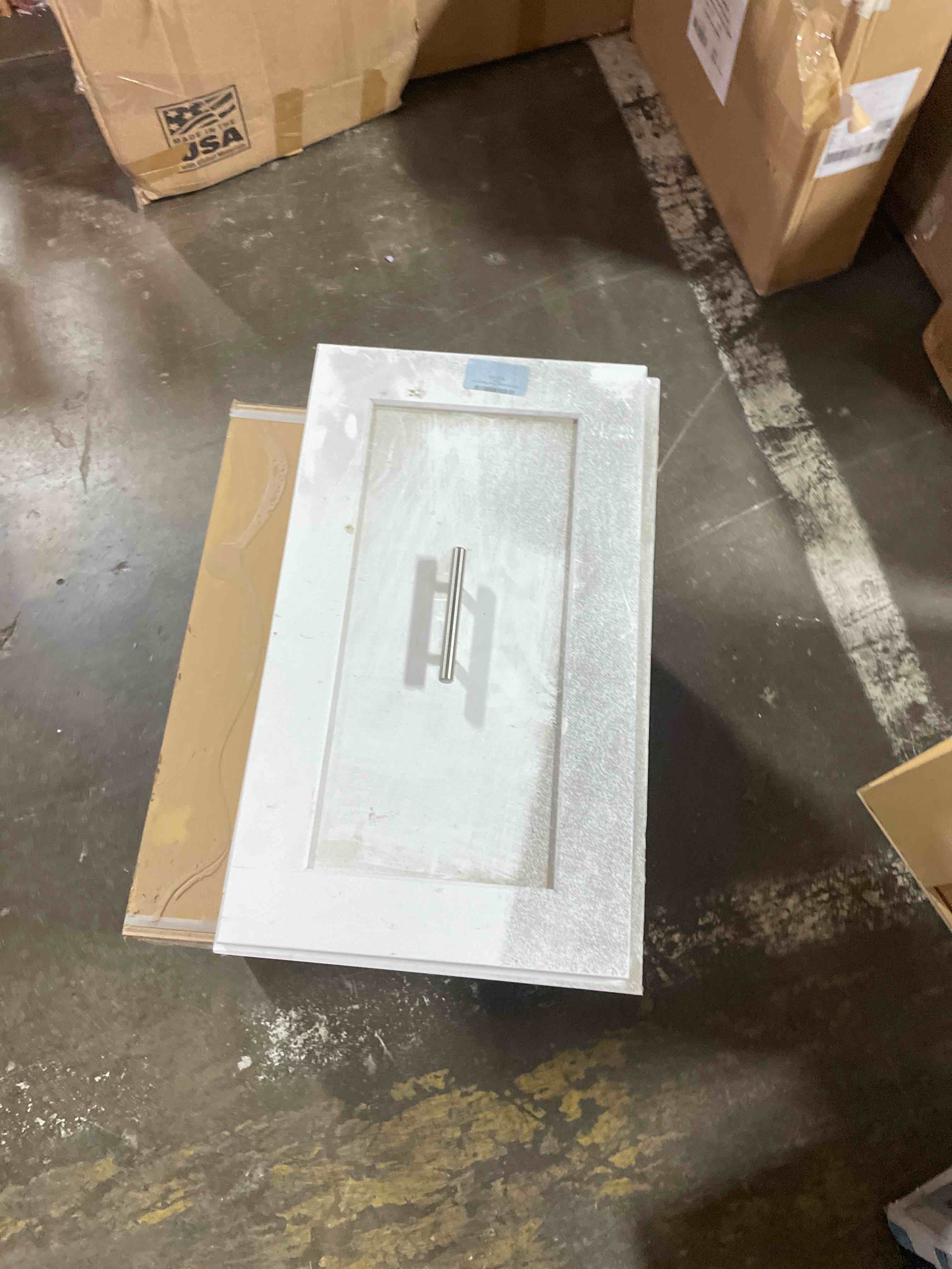 https://s3.amazonaws.com/lotting-images-prod/phillipi/PNK3531875_1755873557521.jpeg