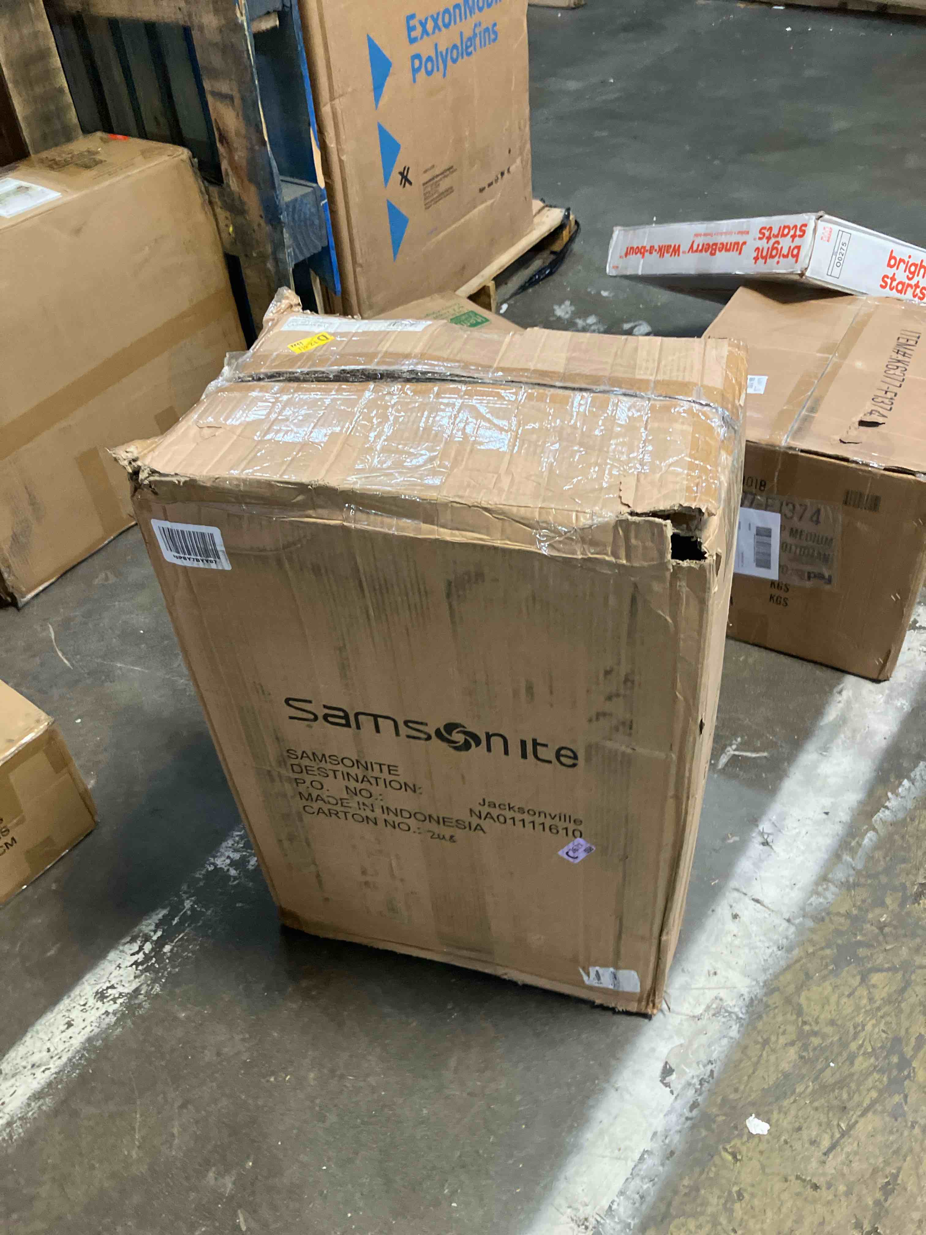 https://s3.amazonaws.com/lotting-images-prod/phillipi/PNK3531947_1756394666477.jpeg