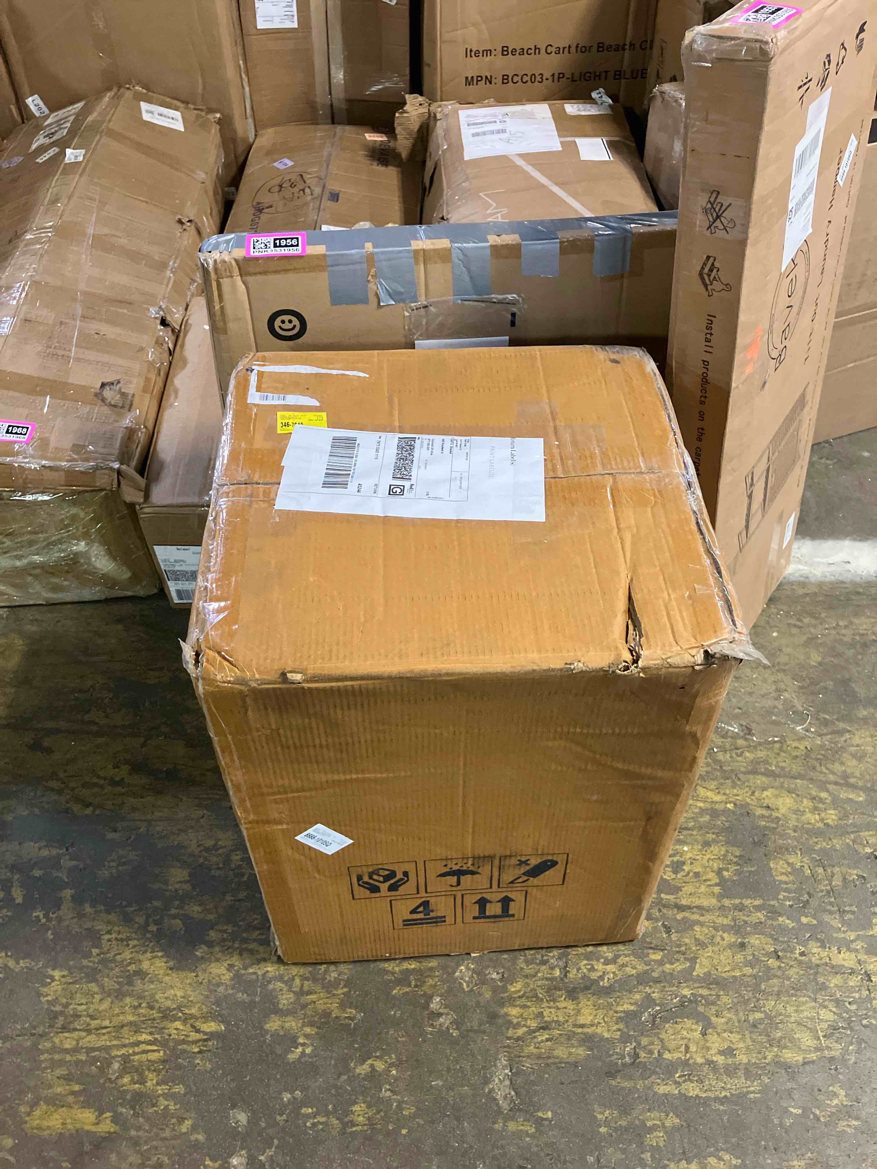 https://s3.amazonaws.com/lotting-images-prod/phillipi/PNK3531954_1756393567361.jpeg