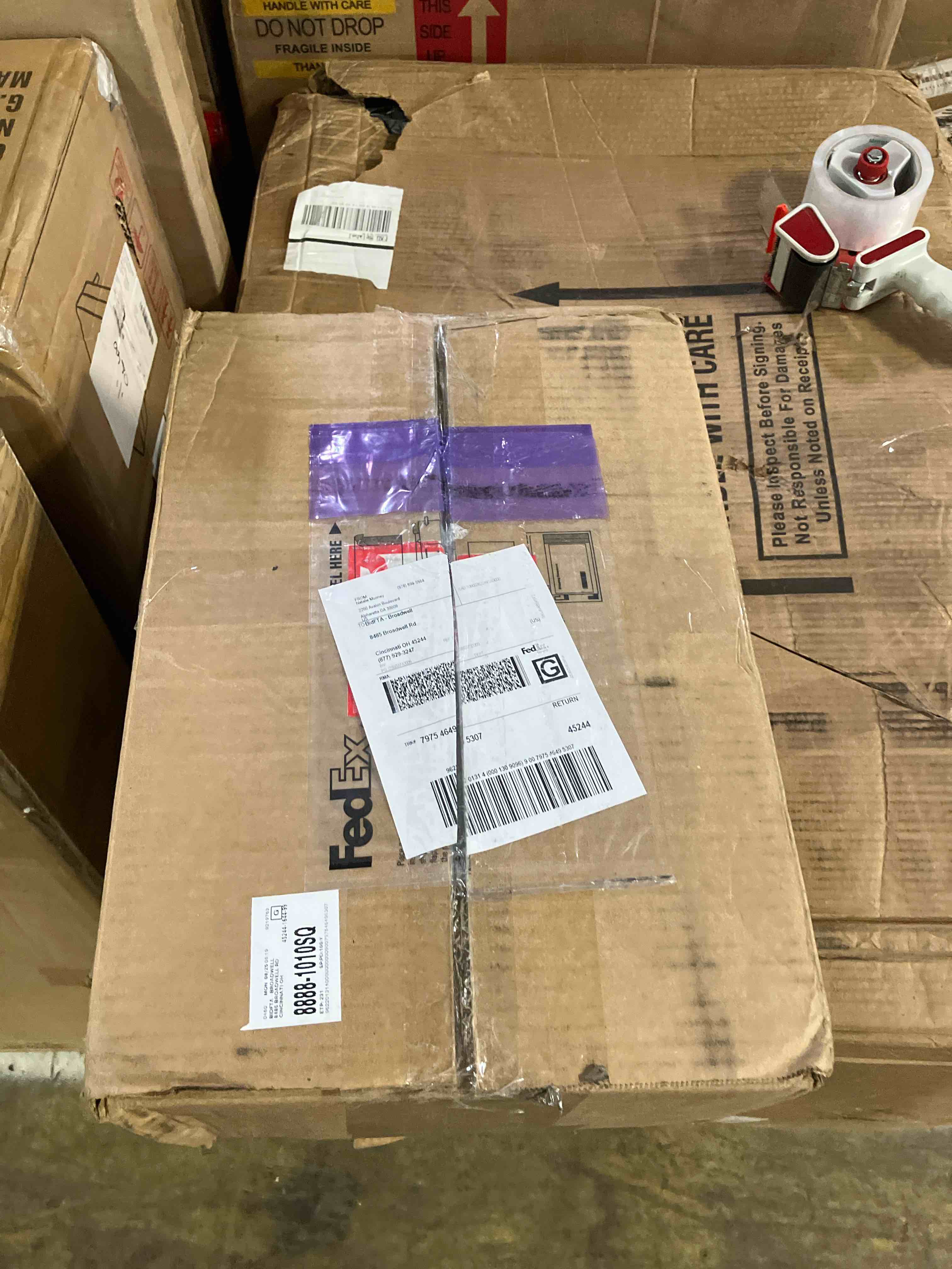https://s3.amazonaws.com/lotting-images-prod/phillipi/PNK3531967_1756390590735.jpeg