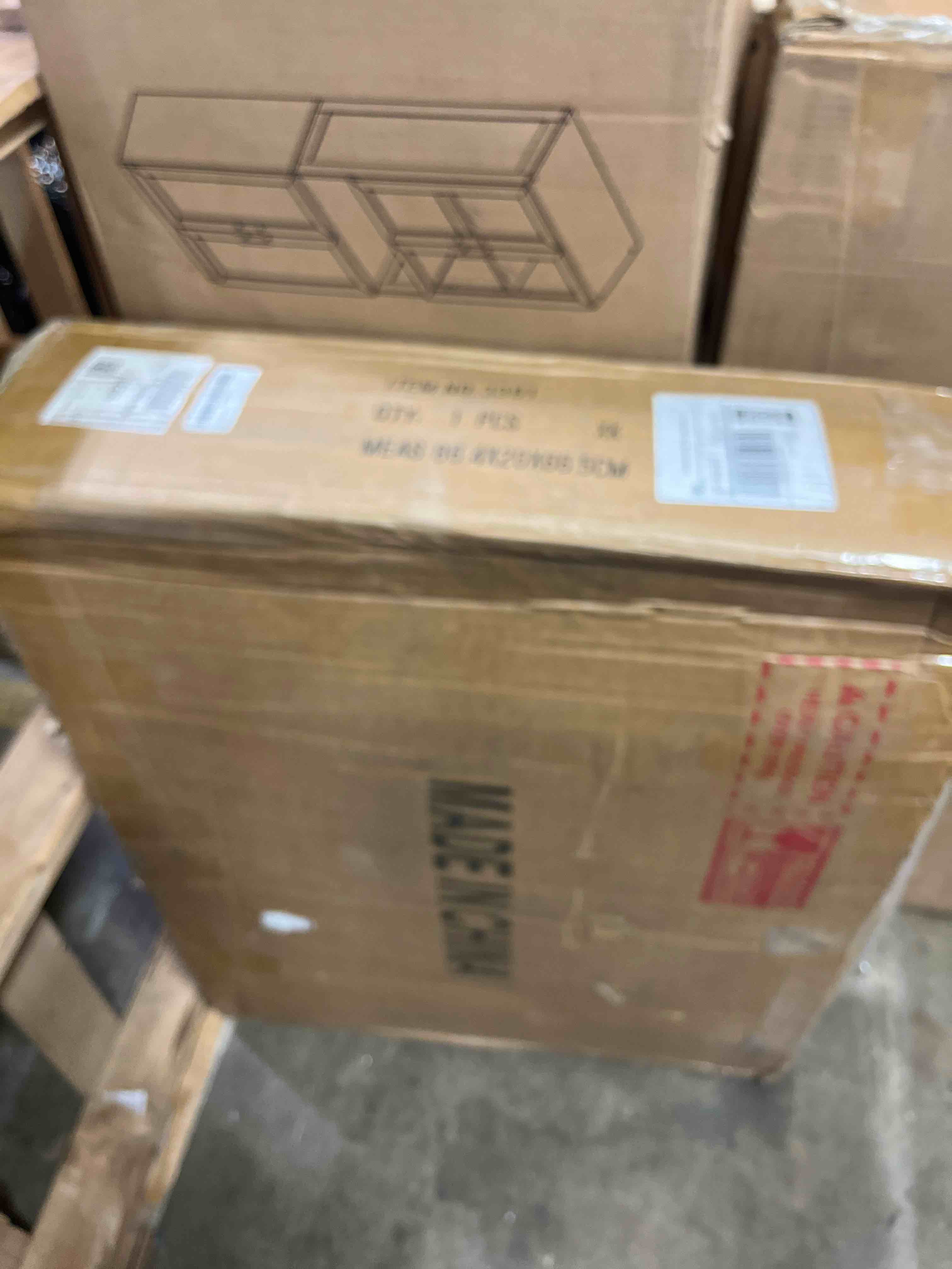 https://s3.amazonaws.com/lotting-images-prod/phillipi/PNK3532461_1750955237581.jpeg