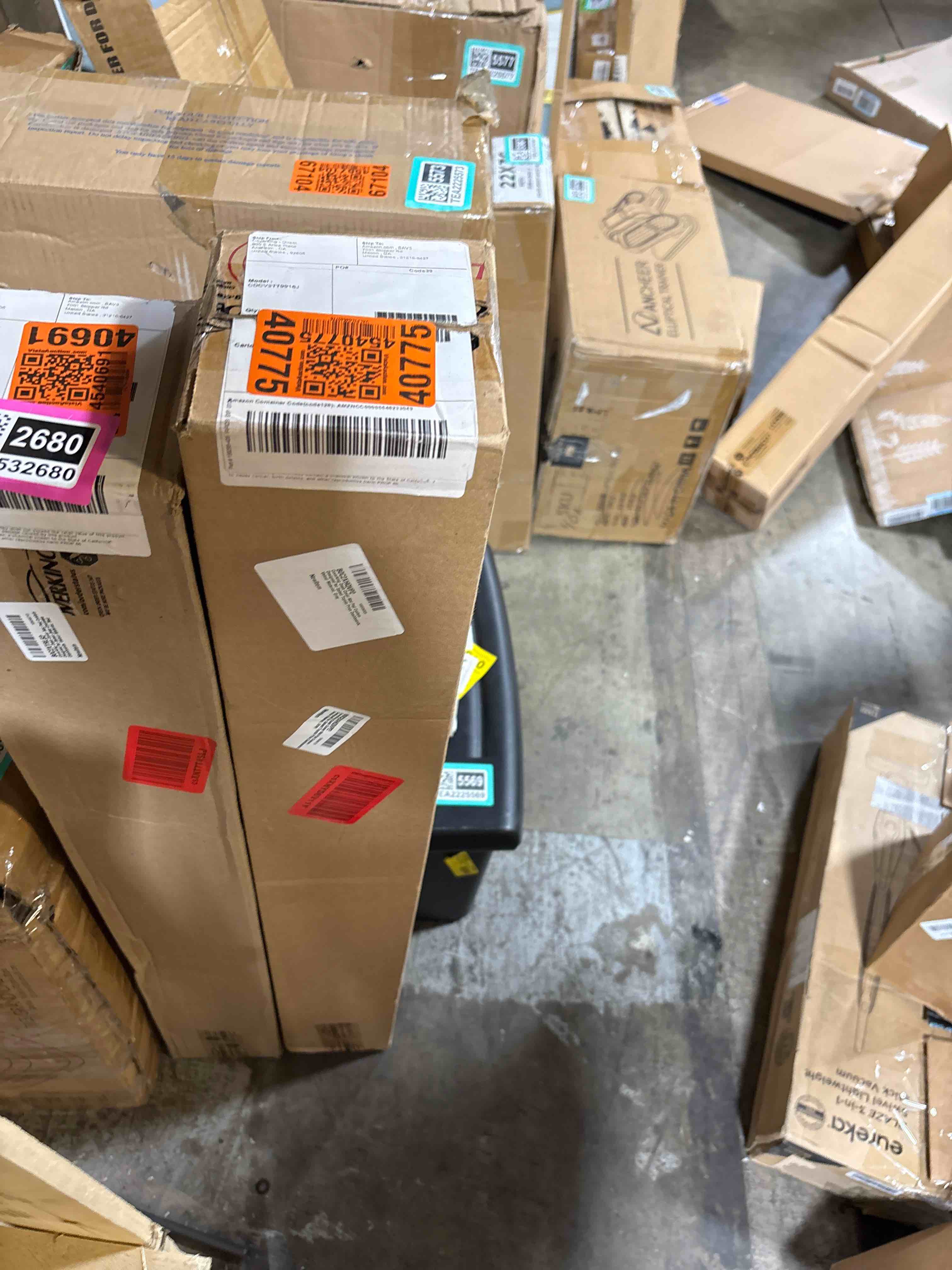 https://s3.amazonaws.com/lotting-images-prod/phillipi/PNK3532681_1751472437725.jpeg