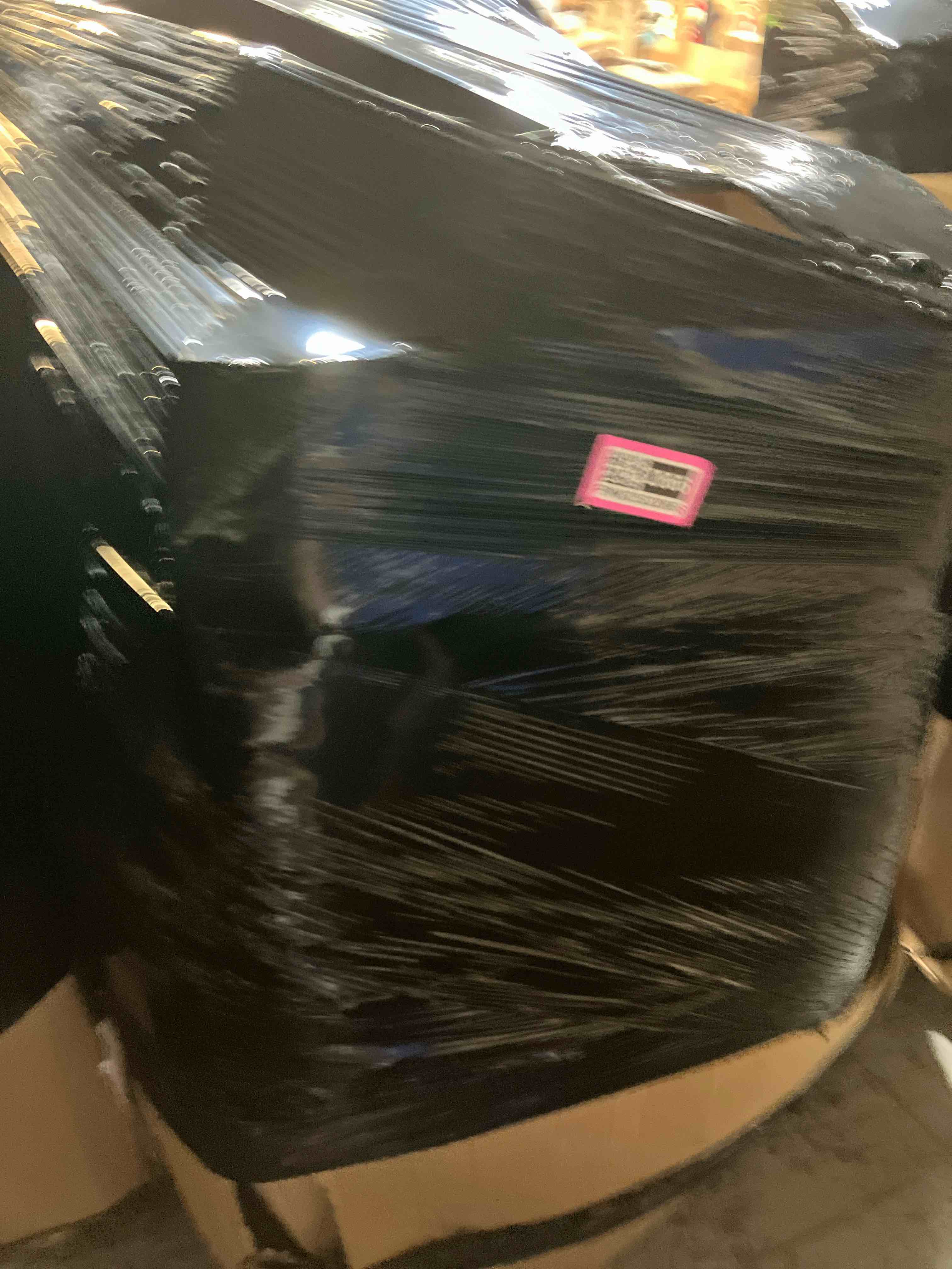 https://s3.amazonaws.com/lotting-images-prod/phillipi/PNK3532866_1752175546479.jpeg