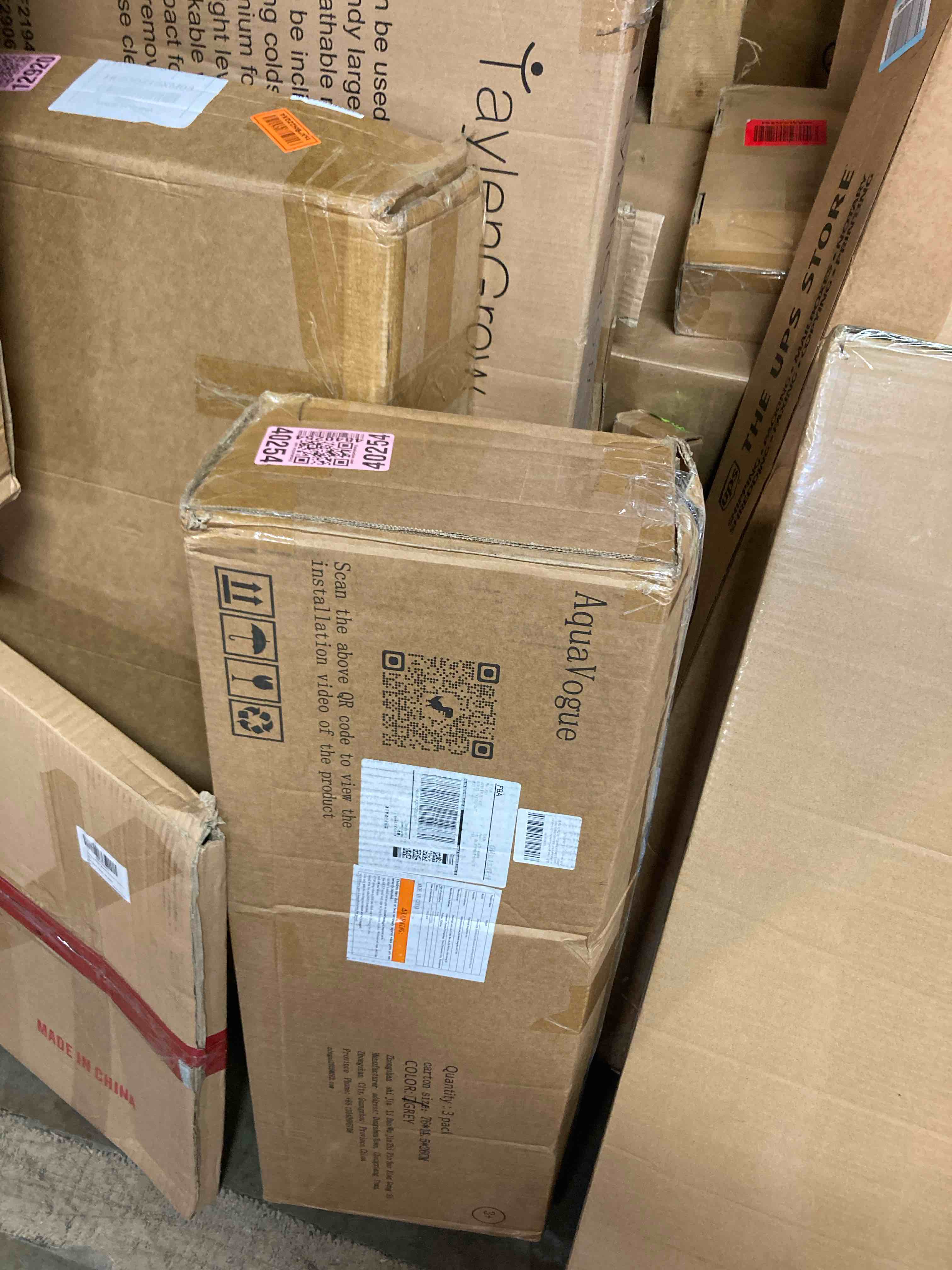 https://s3.amazonaws.com/lotting-images-prod/phillipi/PNK3532911_1752169856365.jpeg