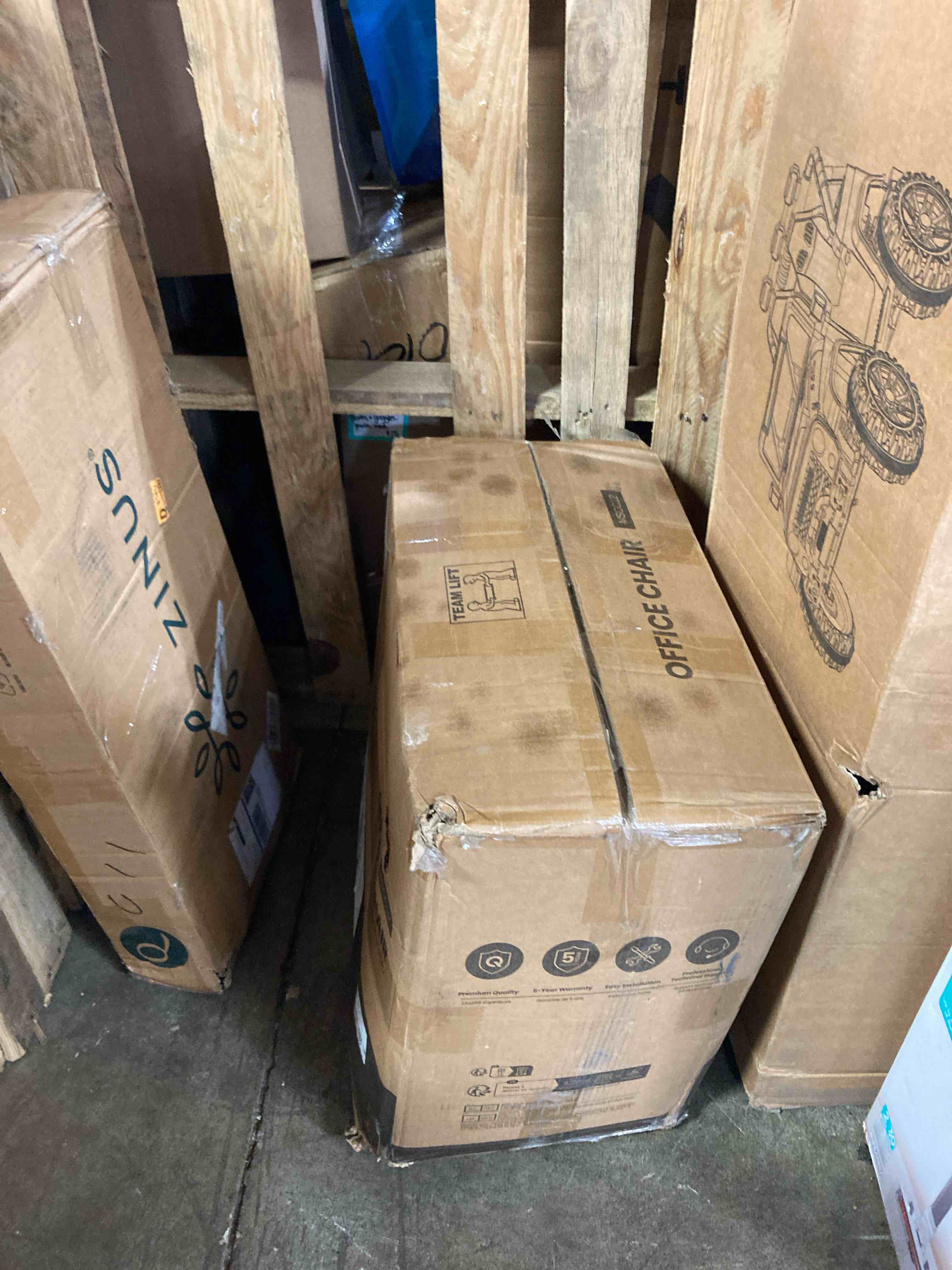 https://s3.amazonaws.com/lotting-images-prod/phillipi/PNK3532916_1752169342667.jpeg