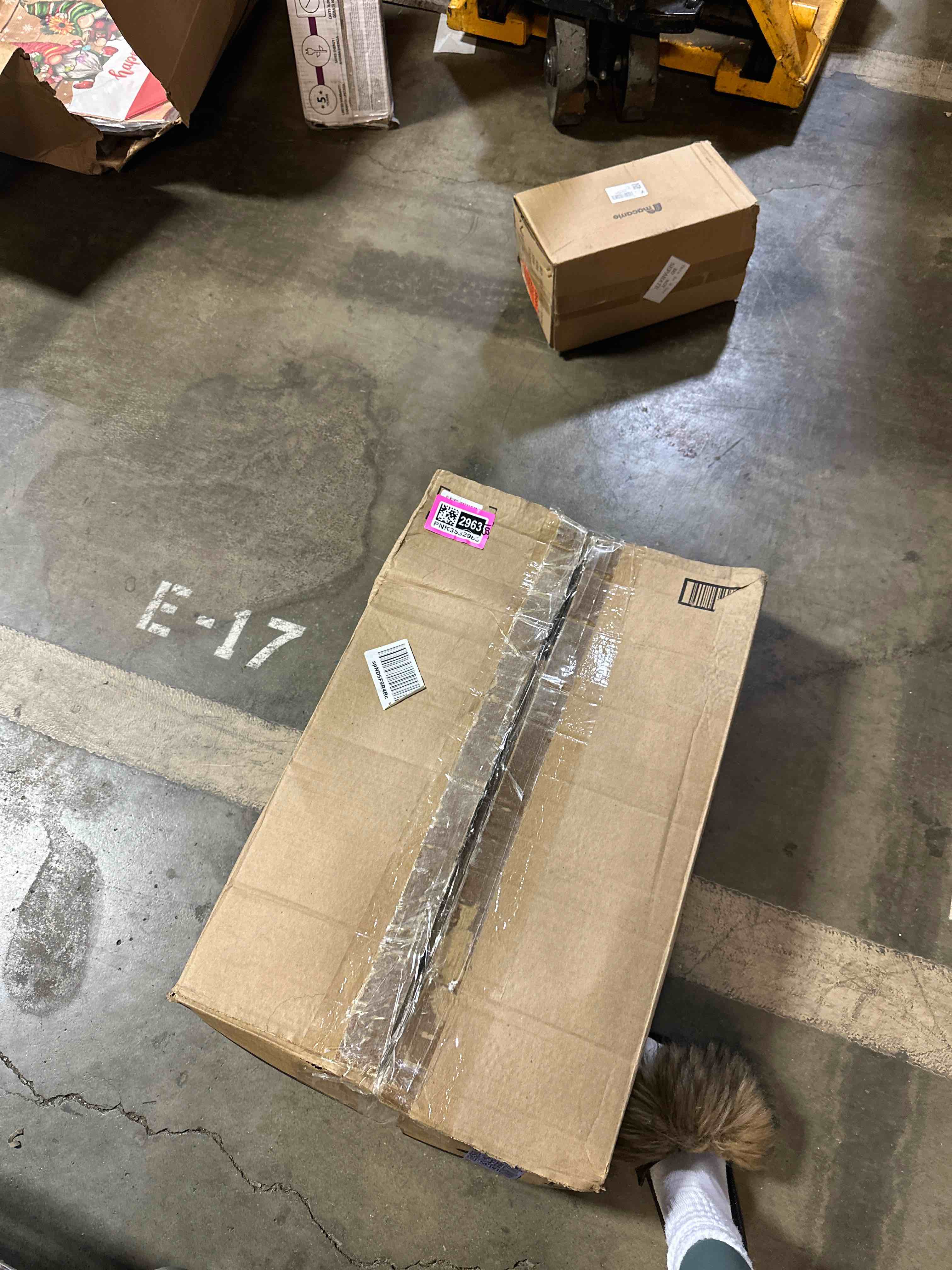 https://s3.amazonaws.com/lotting-images-prod/phillipi/PNK3532963_1752240995195.jpeg