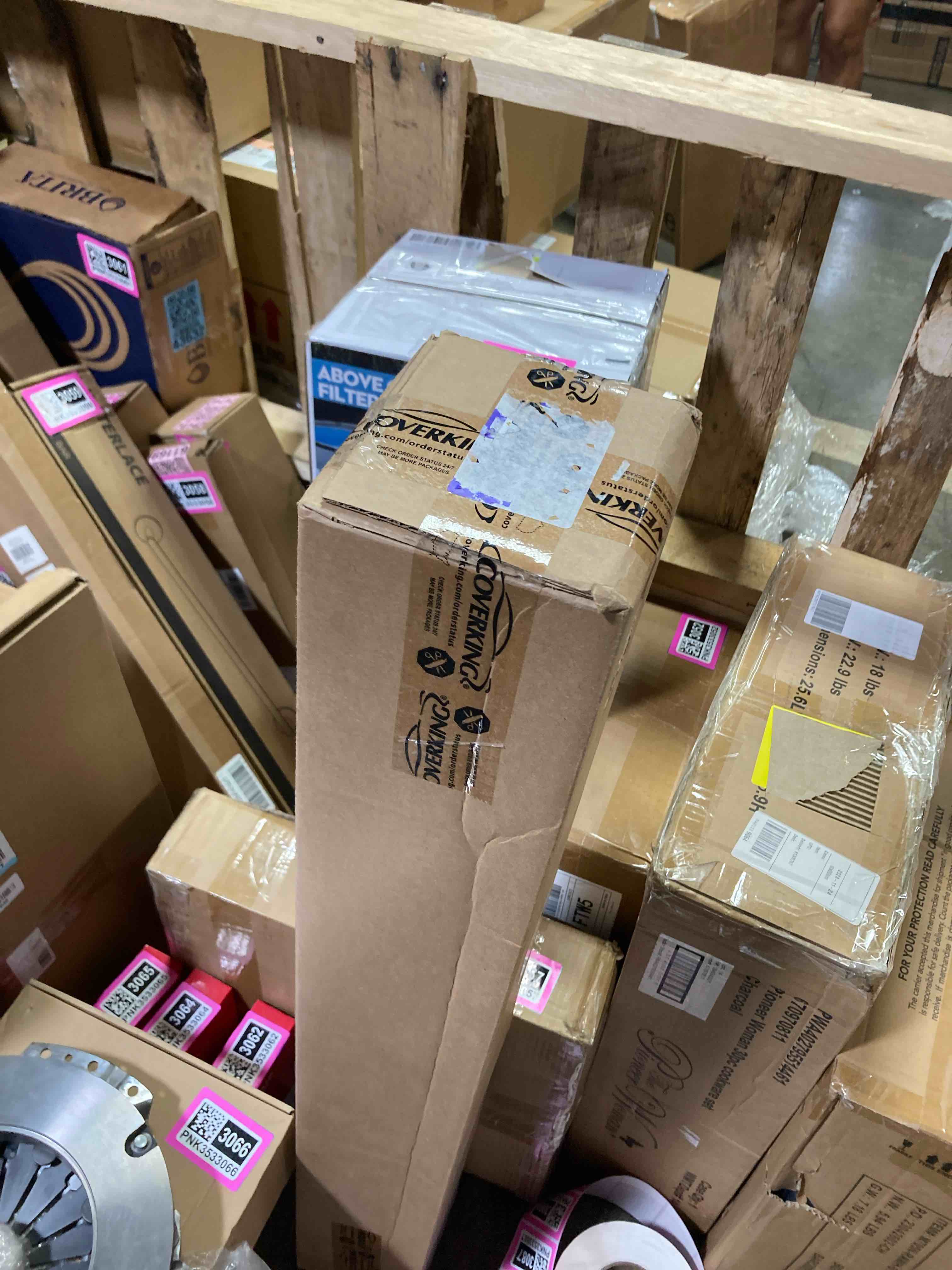 https://s3.amazonaws.com/lotting-images-prod/phillipi/PNK3533073_1752507404035.jpeg