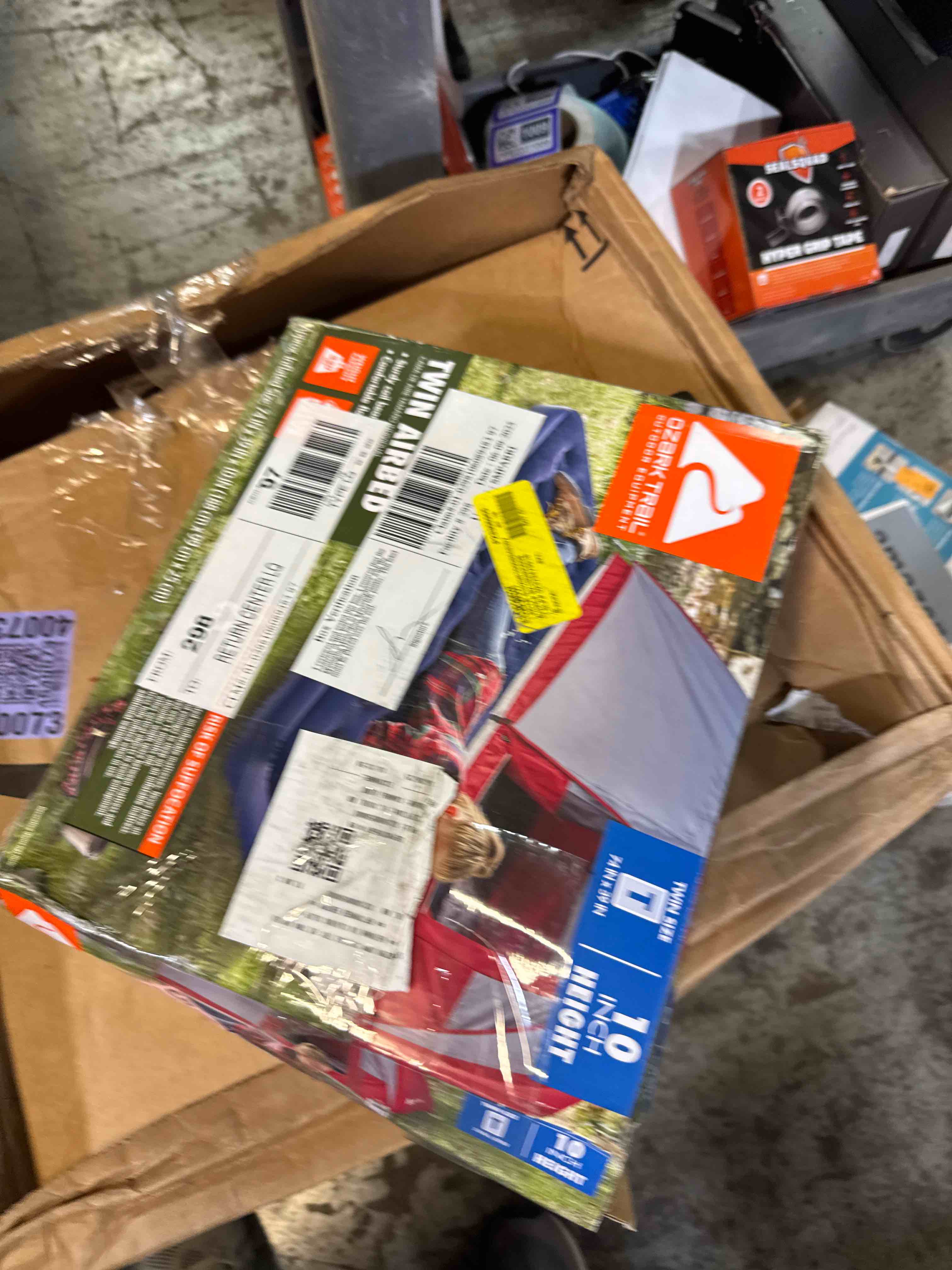 https://s3.amazonaws.com/lotting-images-prod/phillipi/PNK3533143_1752603669095.jpeg