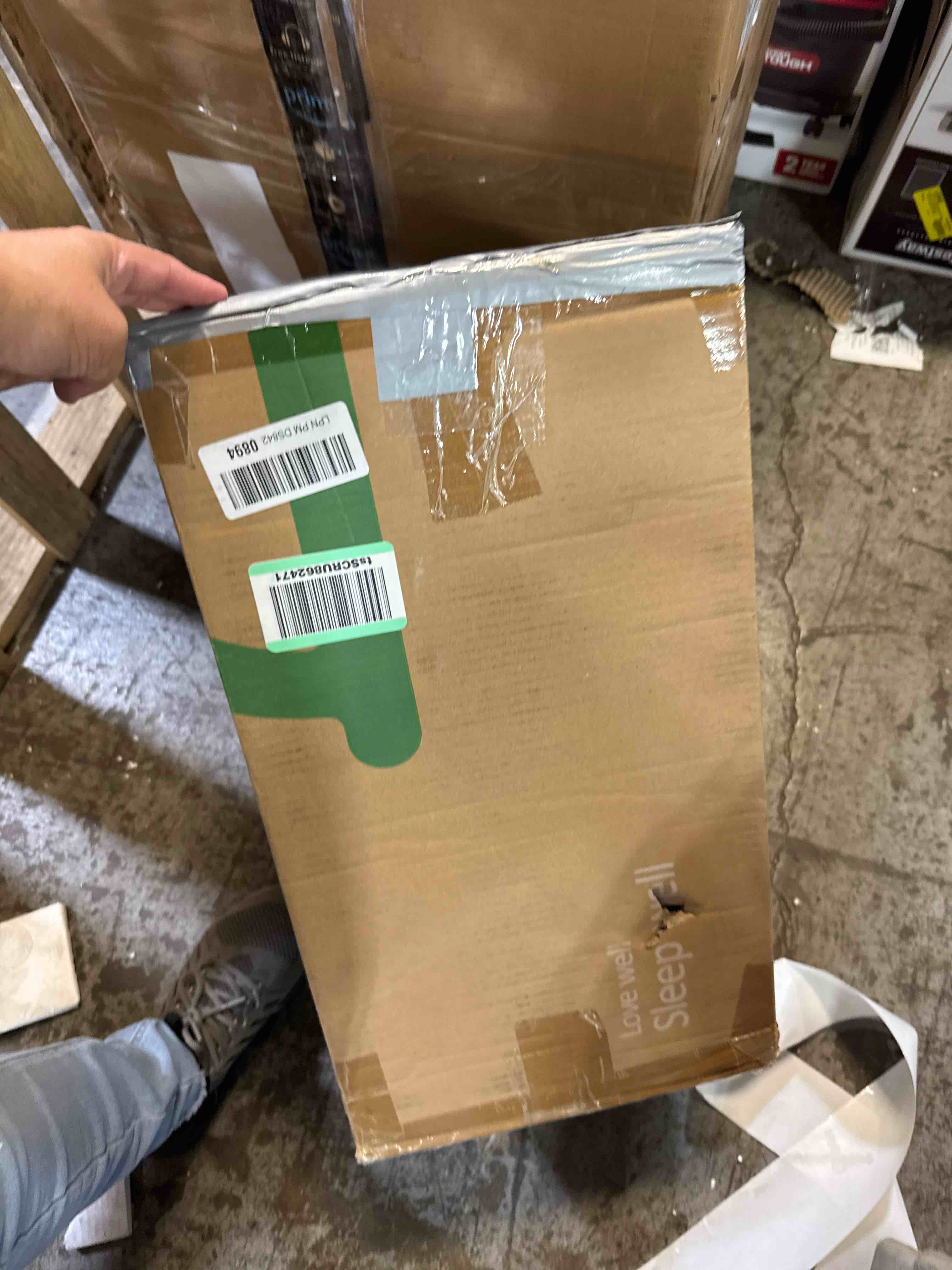 https://s3.amazonaws.com/lotting-images-prod/phillipi/PNK3533154_1752605443831.jpeg