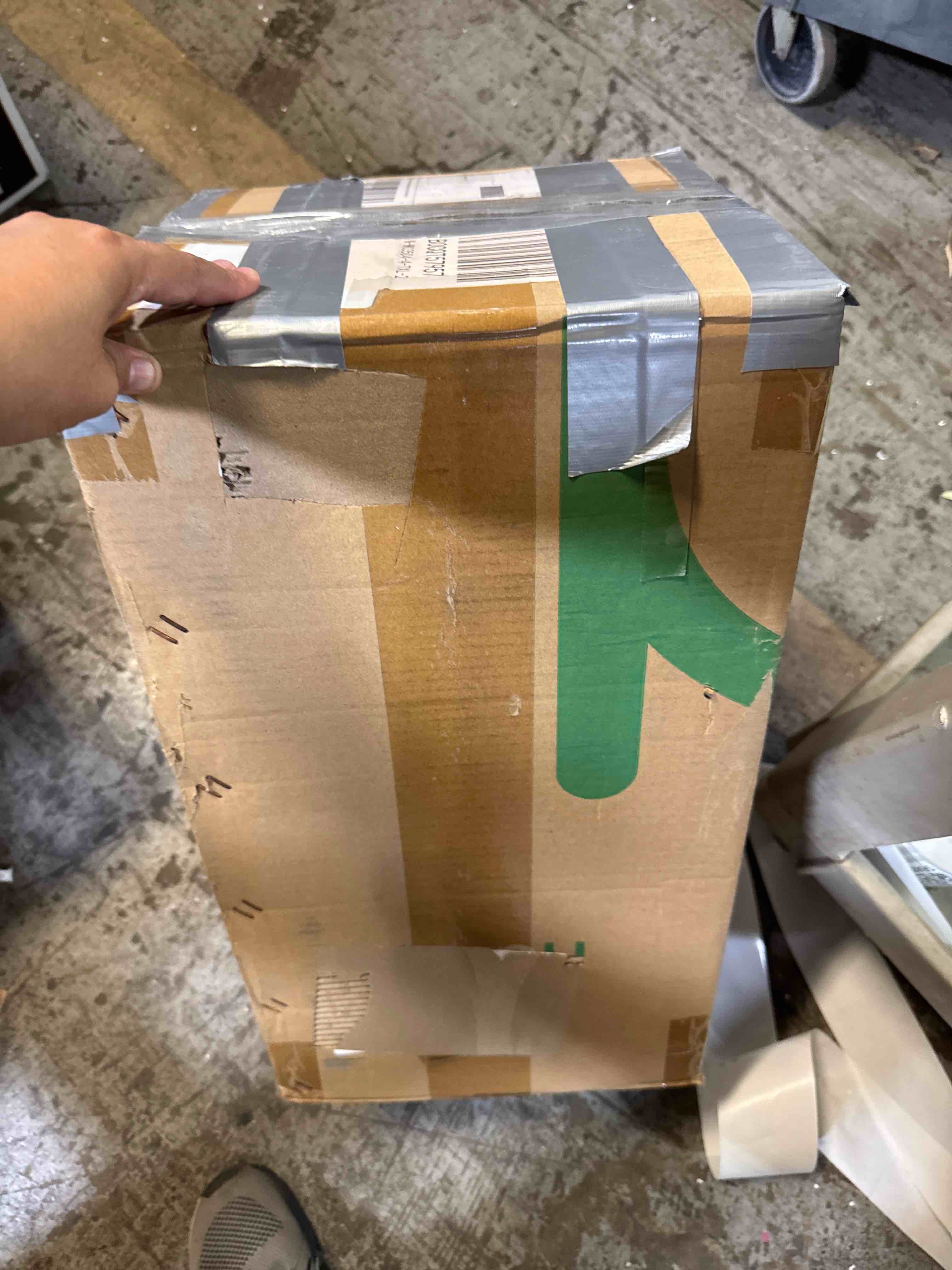 https://s3.amazonaws.com/lotting-images-prod/phillipi/PNK3533154_1752605446392.jpeg