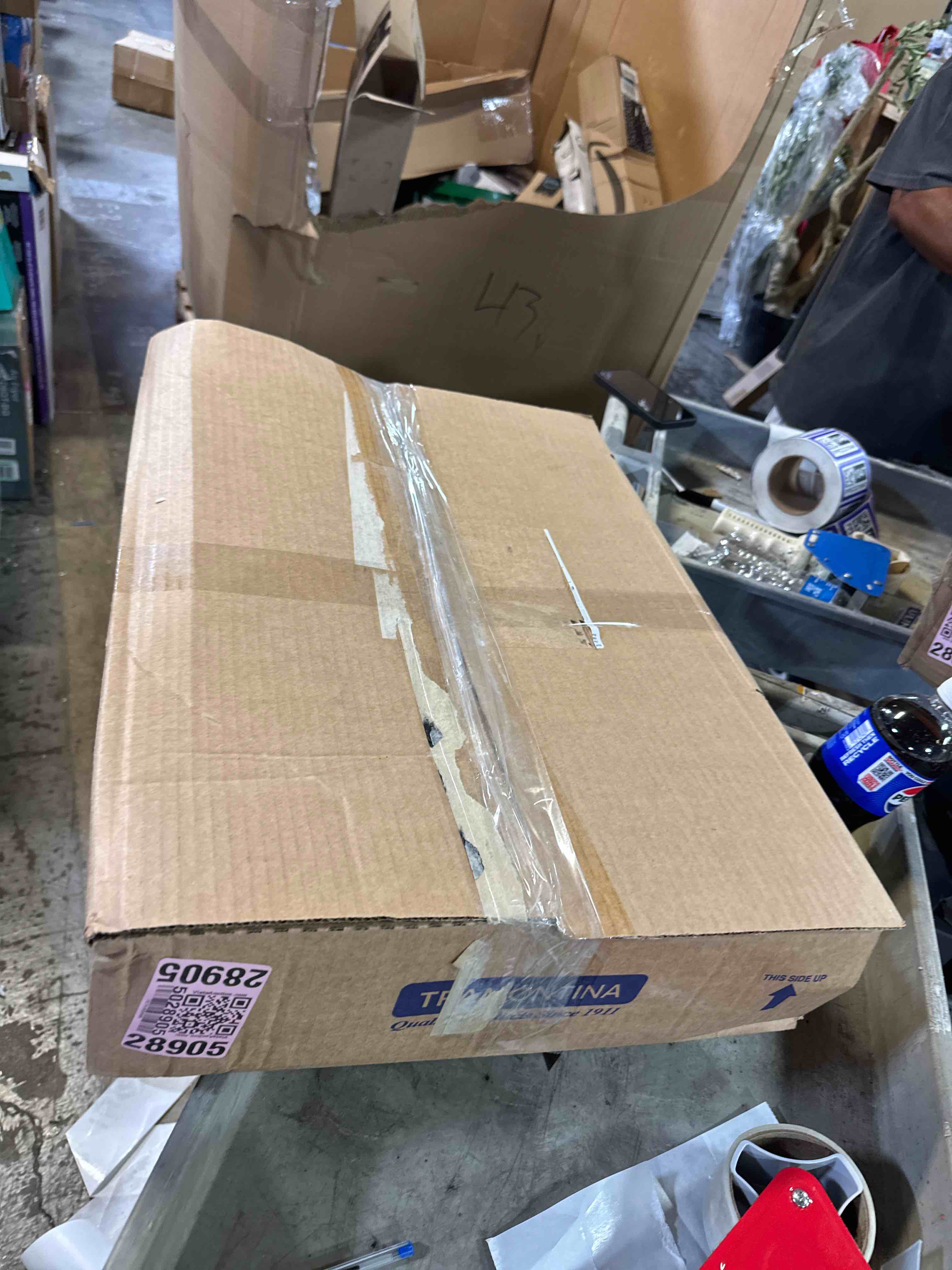 https://s3.amazonaws.com/lotting-images-prod/phillipi/PNK3533158_1752605862077.jpeg