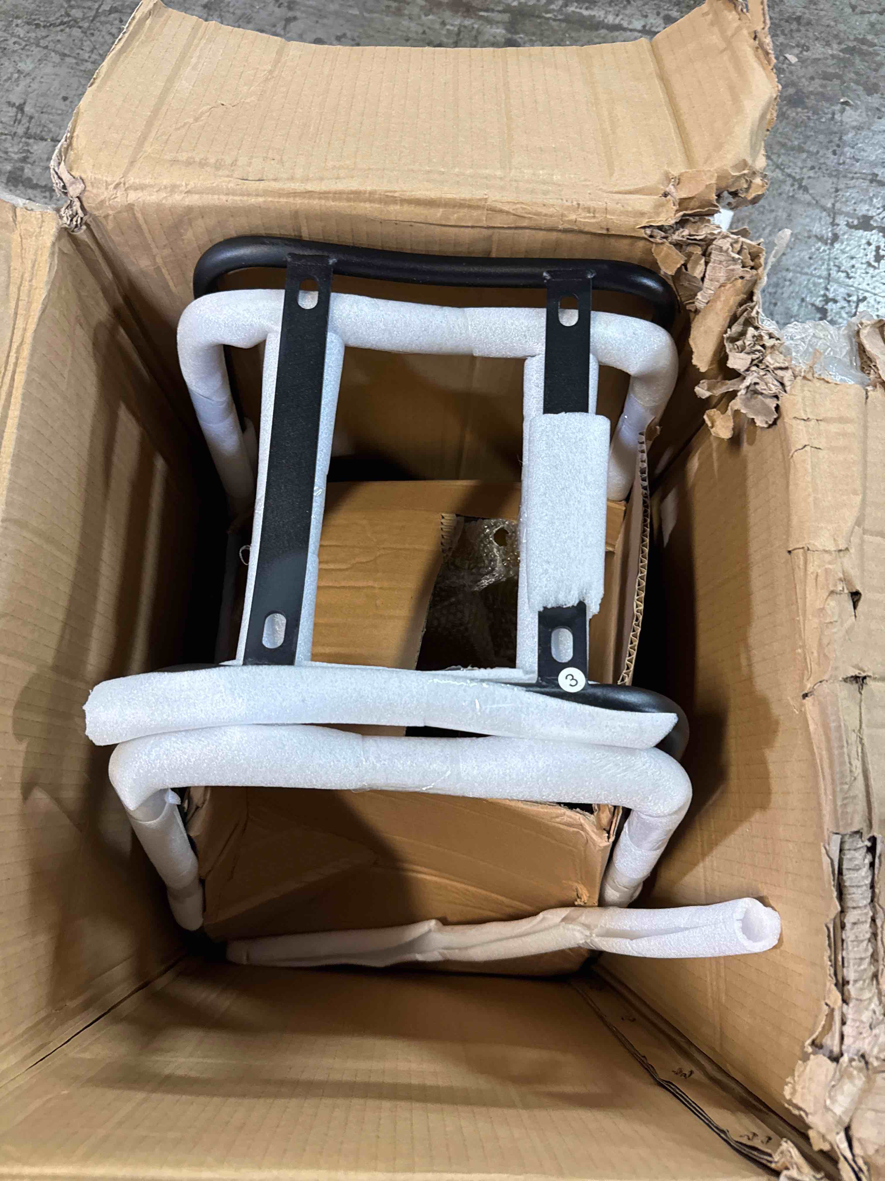 https://s3.amazonaws.com/lotting-images-prod/phillipi/PNK3533159_1752606176258.jpeg