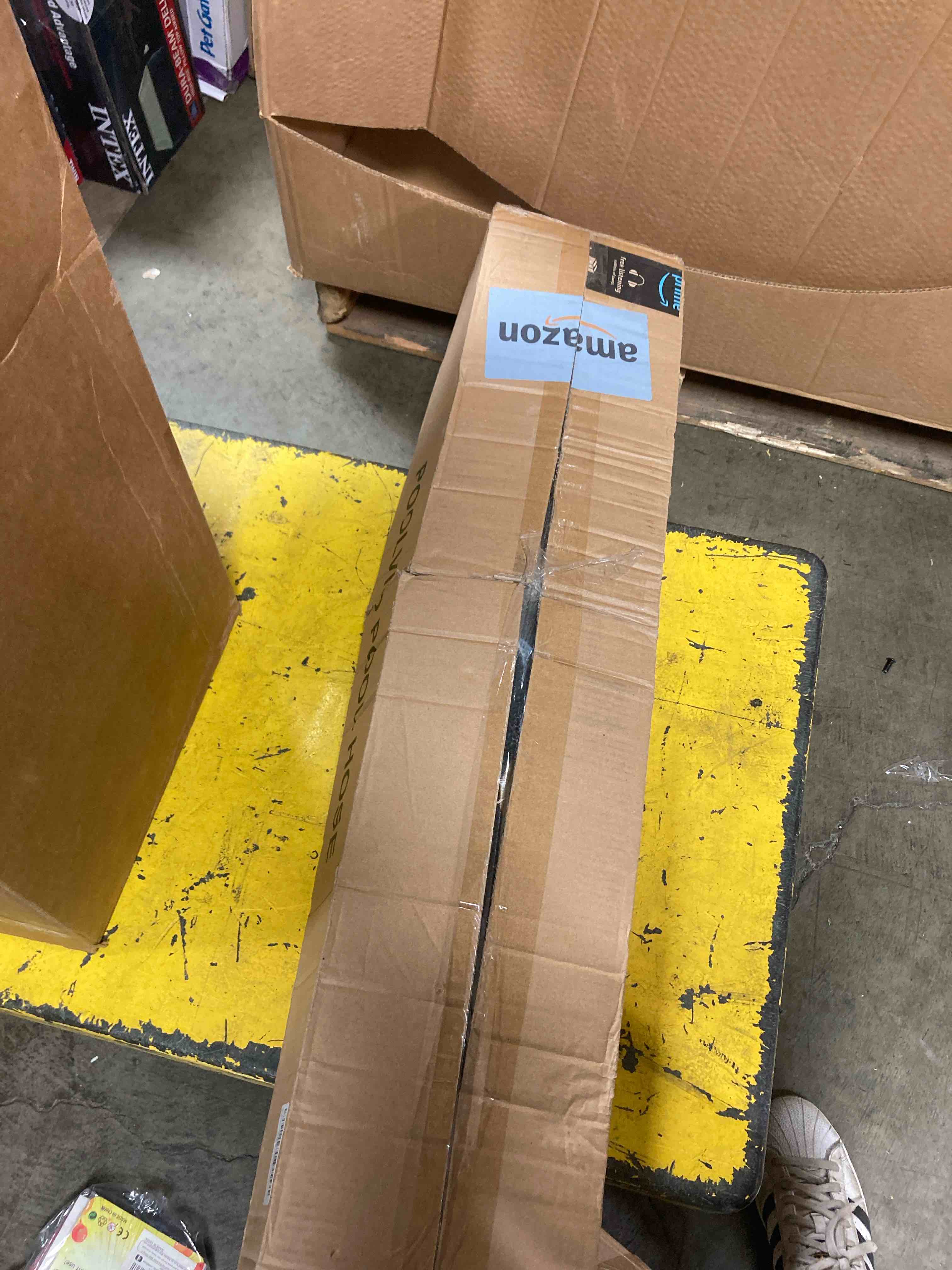 https://s3.amazonaws.com/lotting-images-prod/phillipi/PNK3533244_1752767210992.jpeg