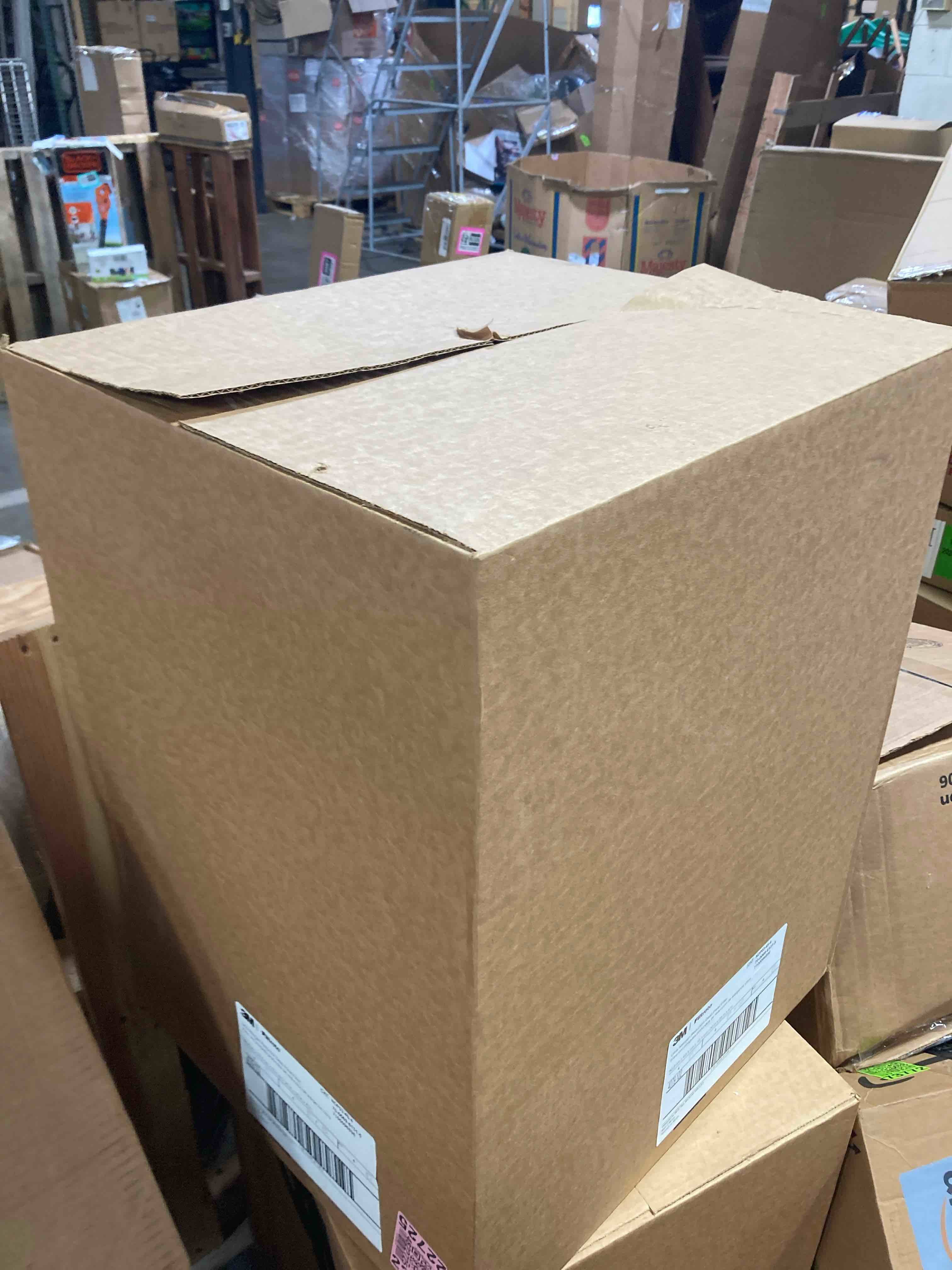 https://s3.amazonaws.com/lotting-images-prod/phillipi/PNK3533252_1752767978818.jpeg