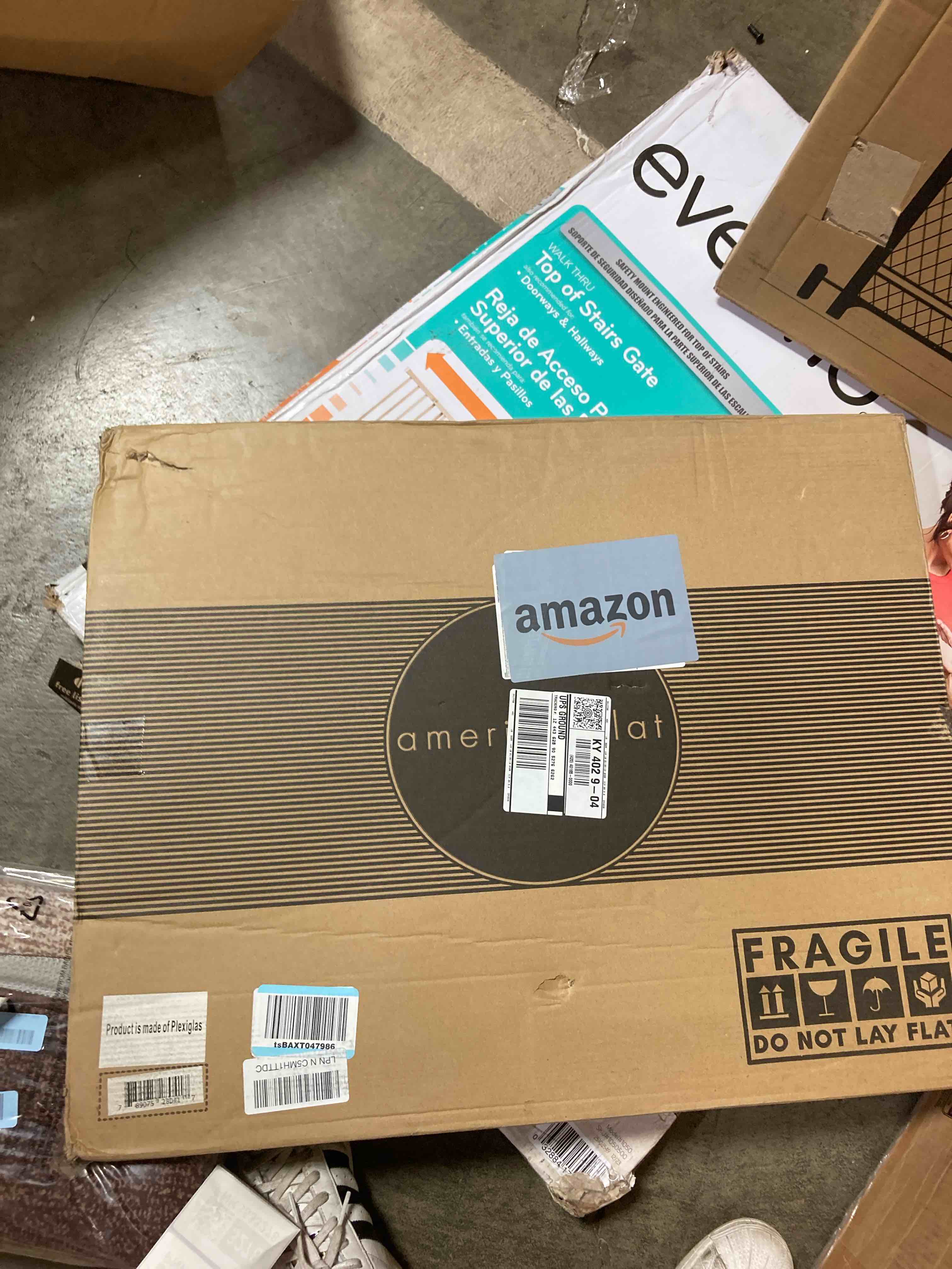 https://s3.amazonaws.com/lotting-images-prod/phillipi/PNK3533262_1752769775134.jpeg