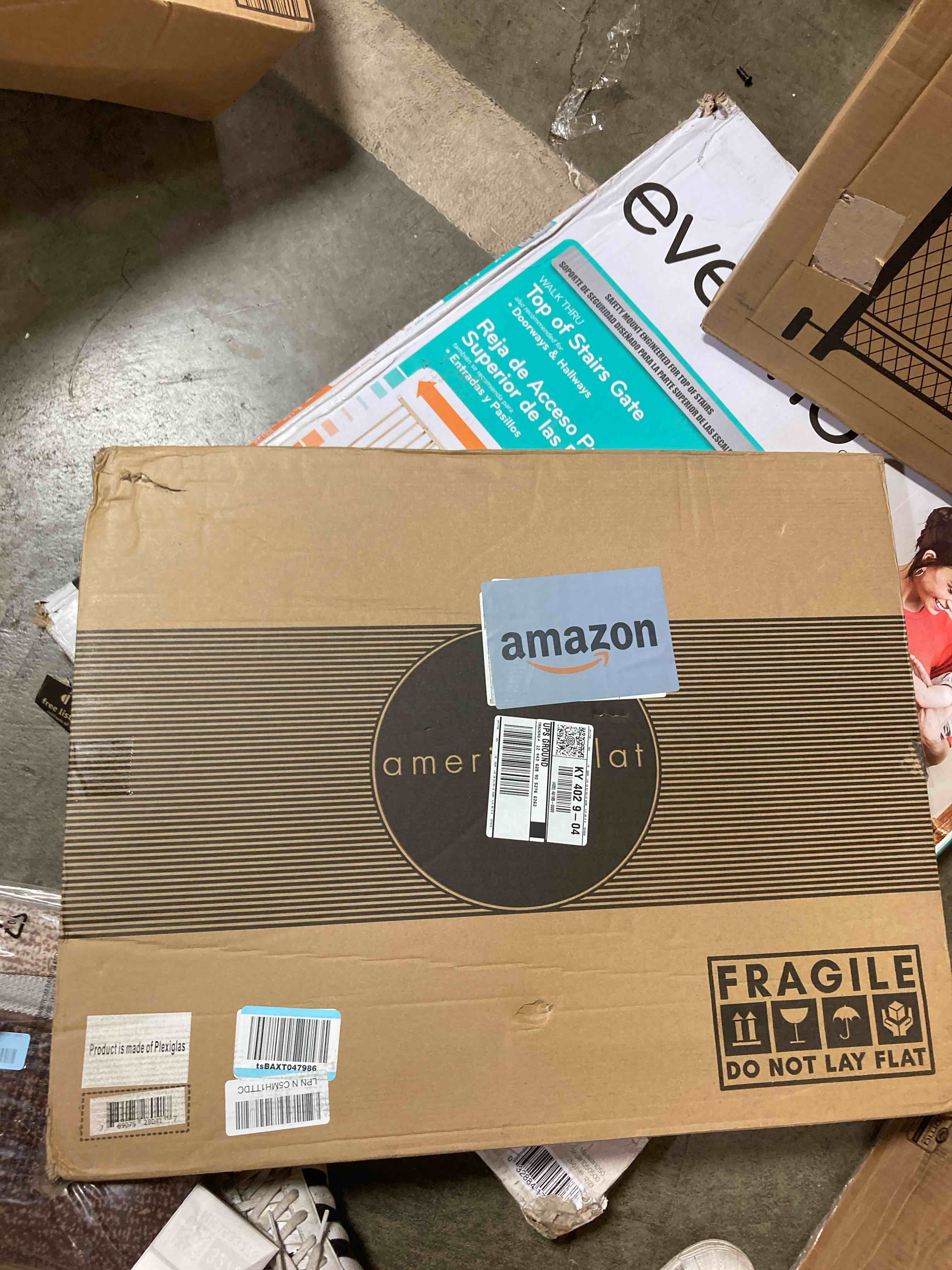 https://s3.amazonaws.com/lotting-images-prod/phillipi/PNK3533262_1752769776112.jpeg