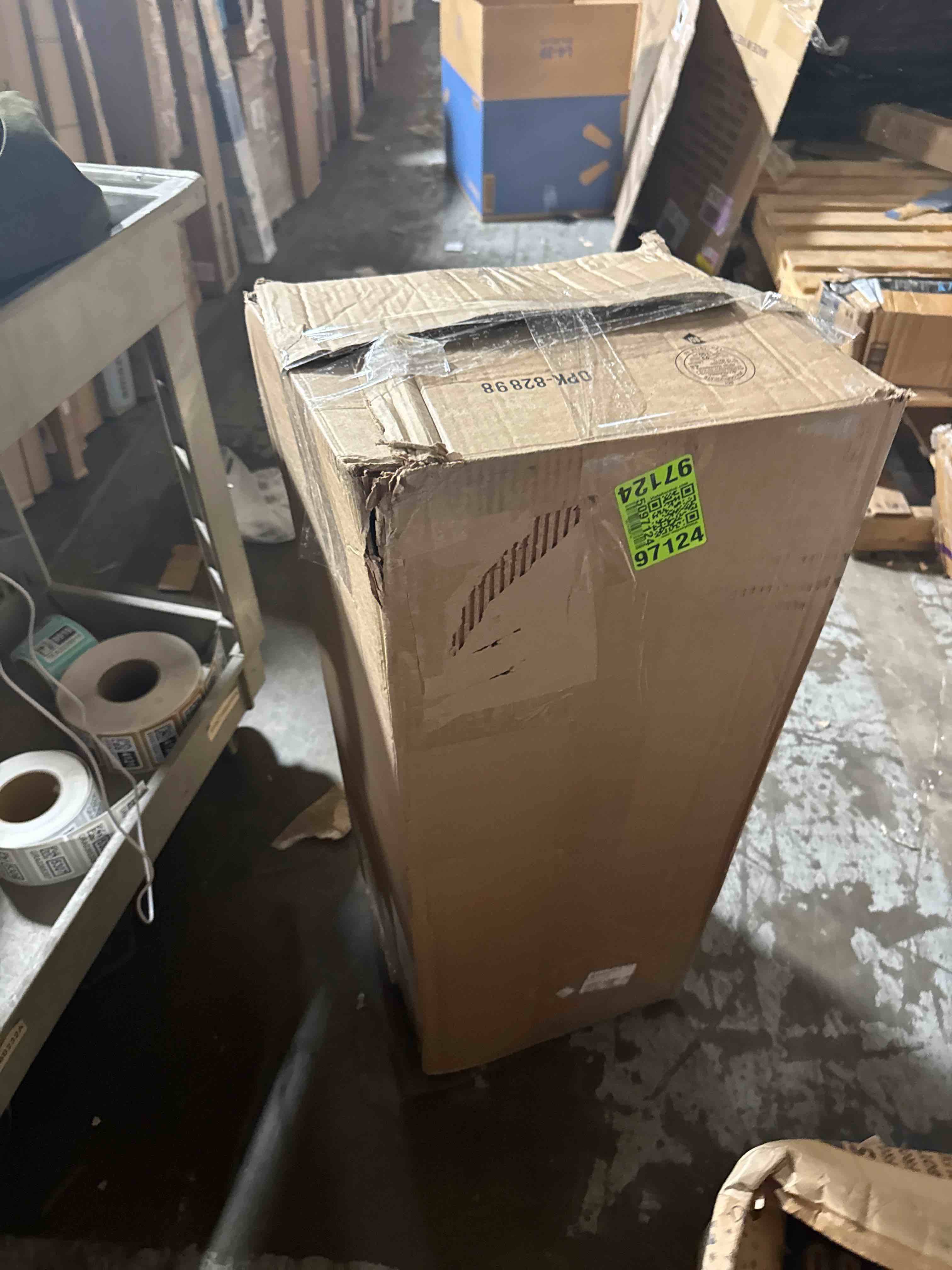 https://s3.amazonaws.com/lotting-images-prod/phillipi/PNK3533288_1752854248068.jpeg