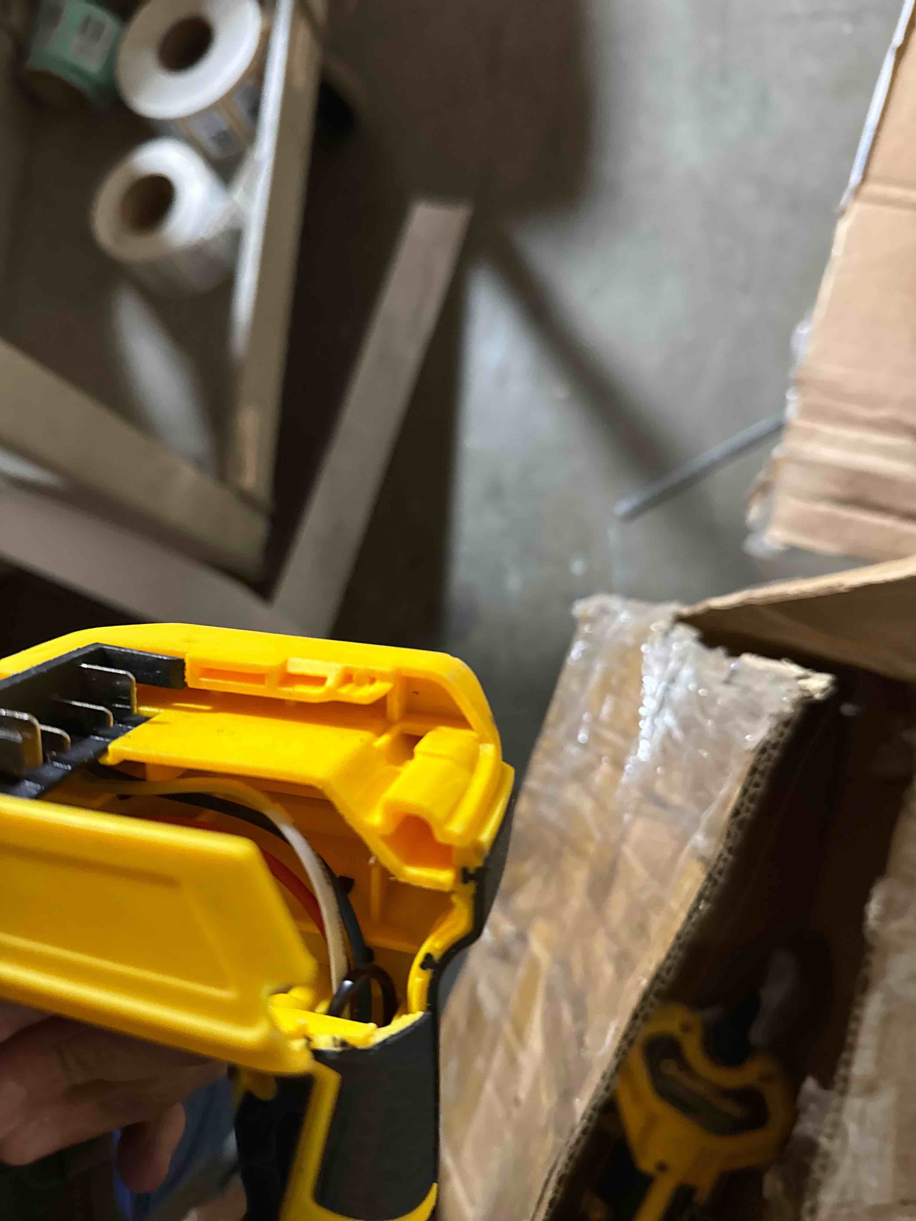 https://s3.amazonaws.com/lotting-images-prod/phillipi/PNK3533317_1752860758075.jpeg