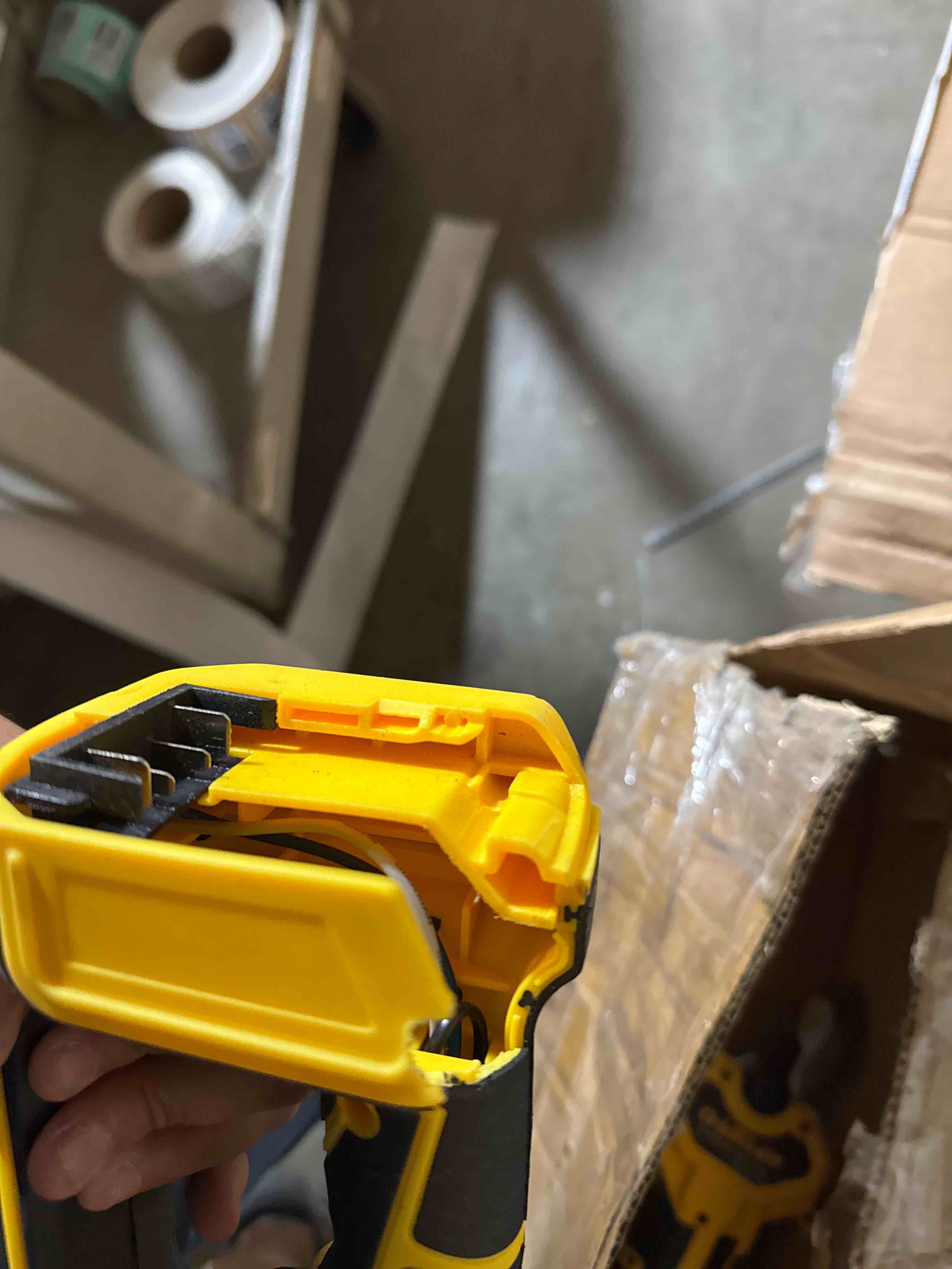 https://s3.amazonaws.com/lotting-images-prod/phillipi/PNK3533317_1752860758935.jpeg
