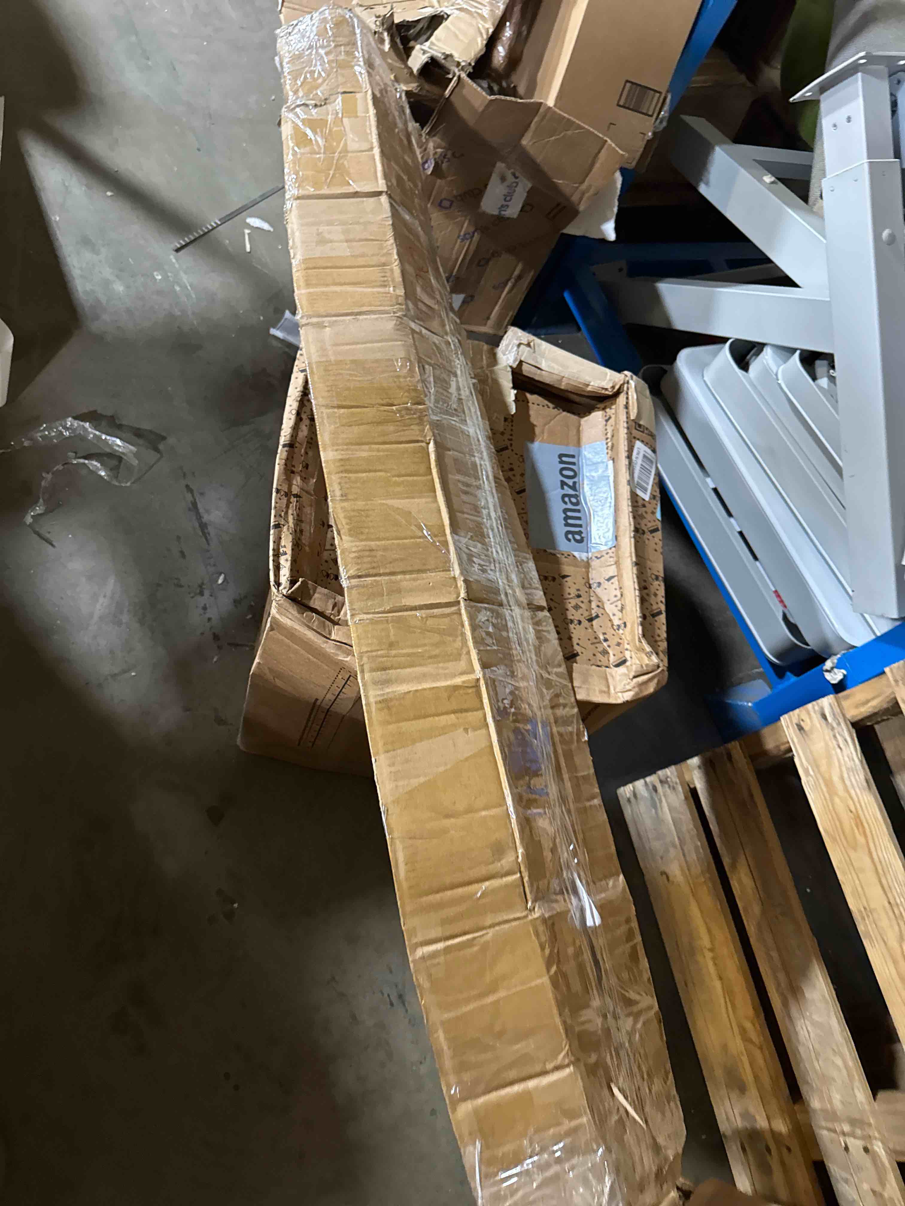 https://s3.amazonaws.com/lotting-images-prod/phillipi/PNK3533317_1752860809134.jpeg
