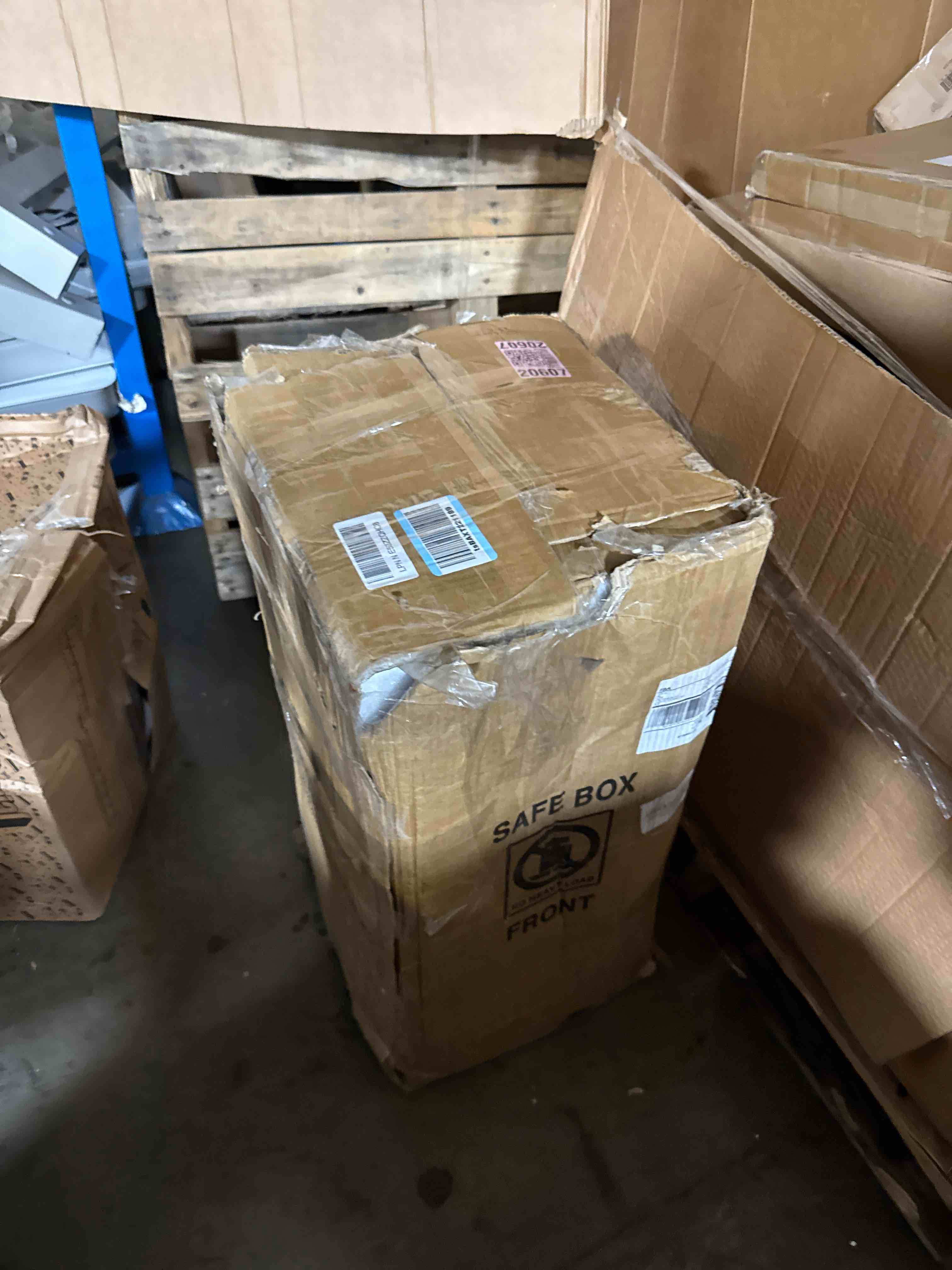 https://s3.amazonaws.com/lotting-images-prod/phillipi/PNK3533318_1752861150344.jpeg
