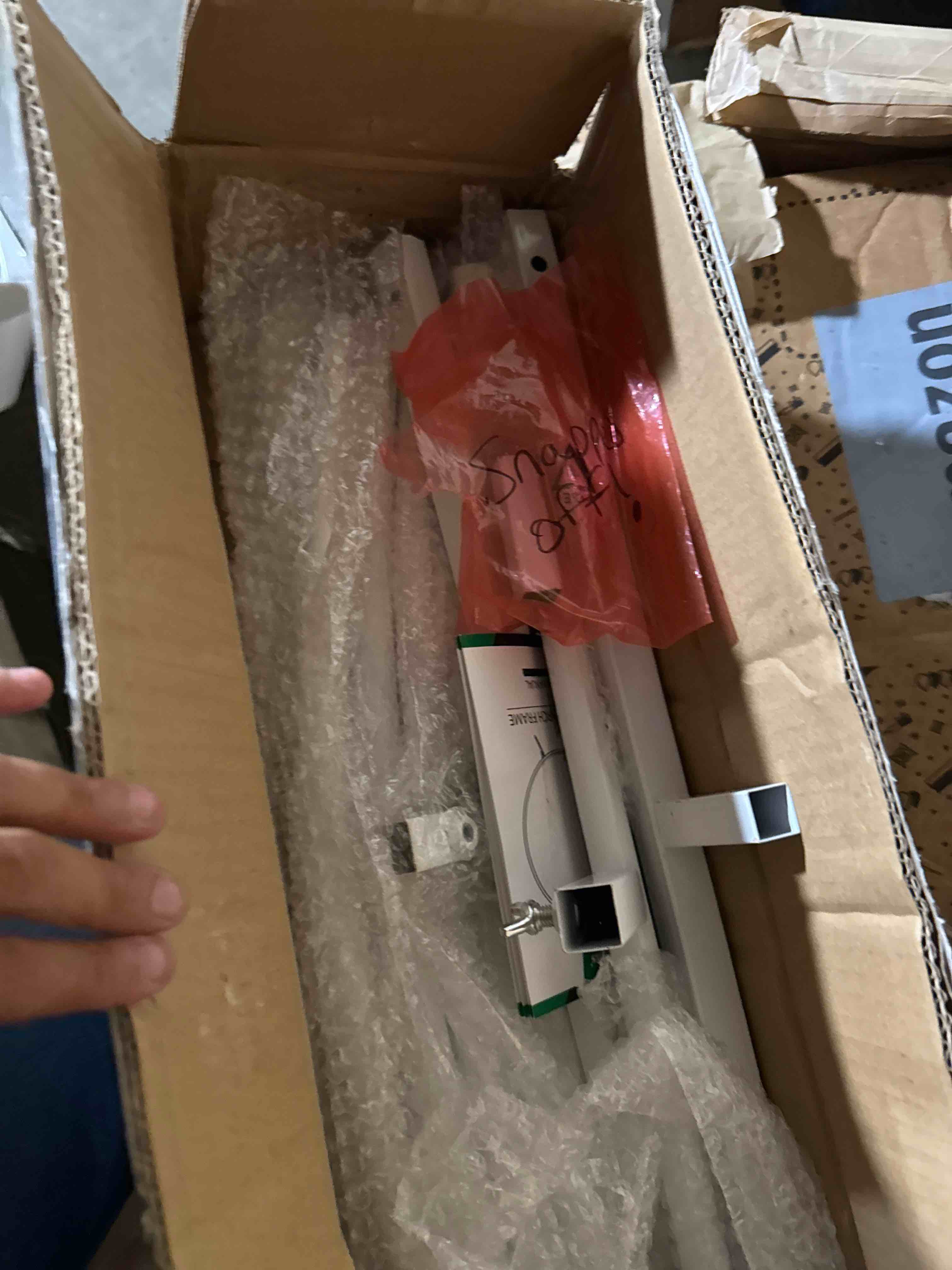 https://s3.amazonaws.com/lotting-images-prod/phillipi/PNK3533327_1752864421141.jpeg