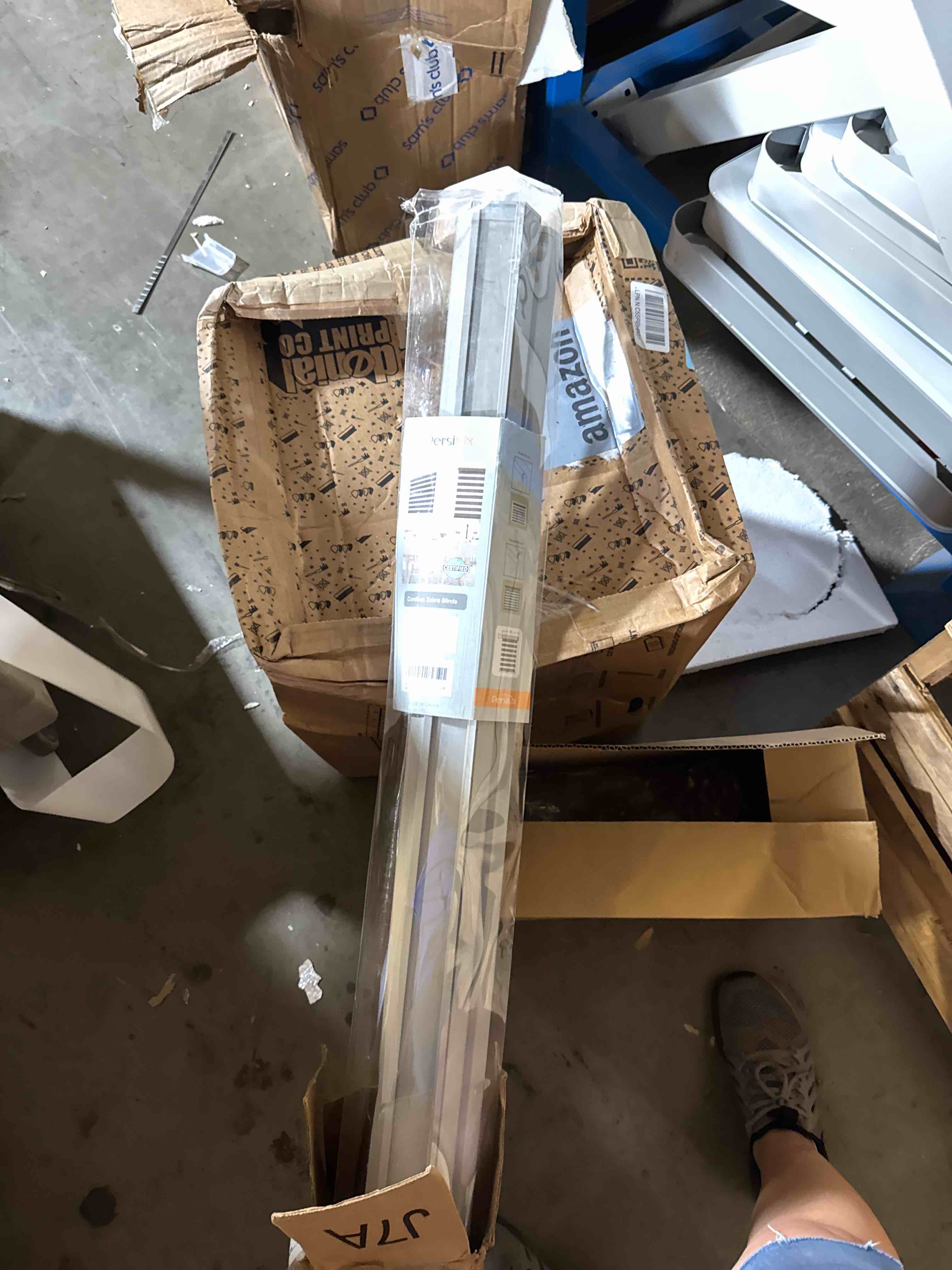 https://s3.amazonaws.com/lotting-images-prod/phillipi/PNK3533331_1752865037675.jpeg
