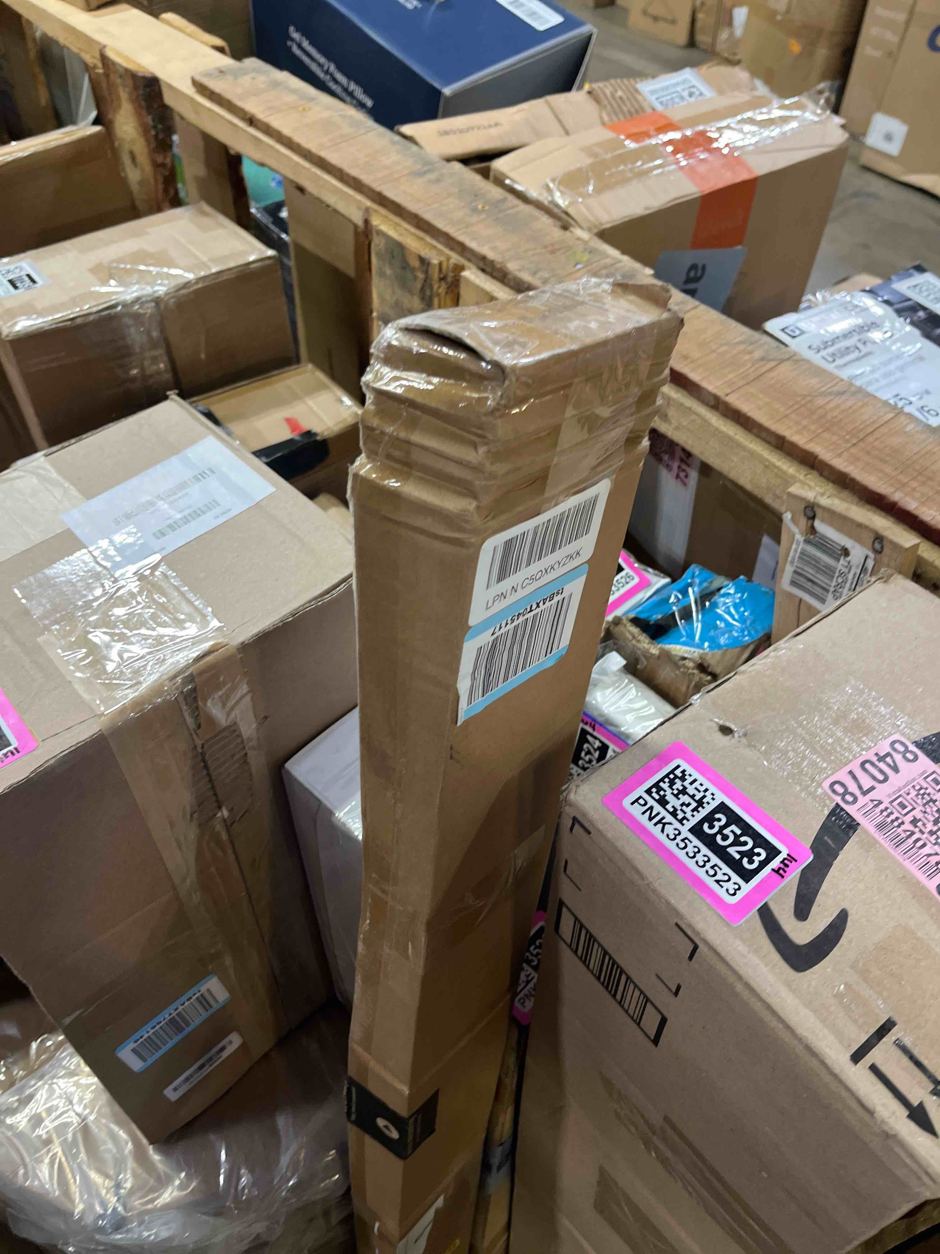 https://s3.amazonaws.com/lotting-images-prod/phillipi/PNK3533521_1753203436691.jpeg
