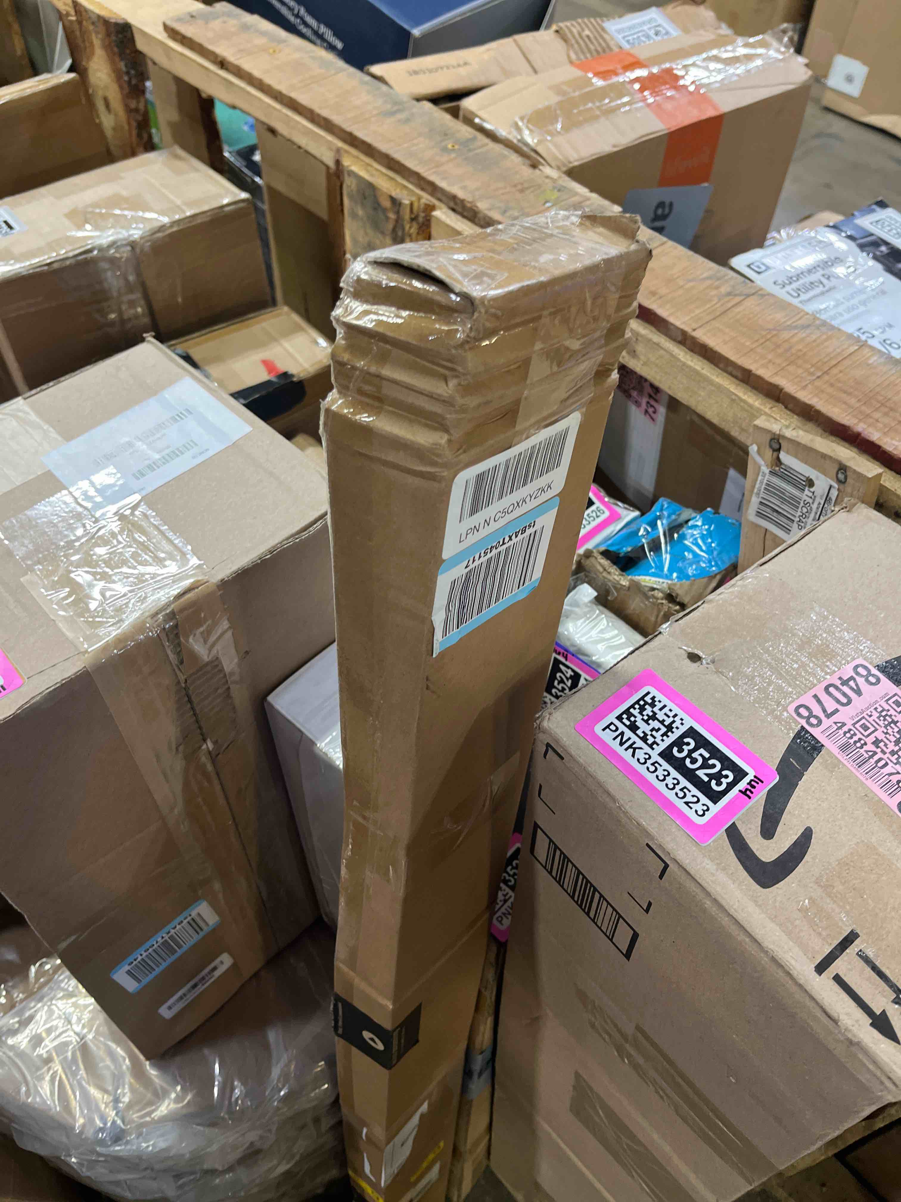 https://s3.amazonaws.com/lotting-images-prod/phillipi/PNK3533521_1753203437552.jpeg