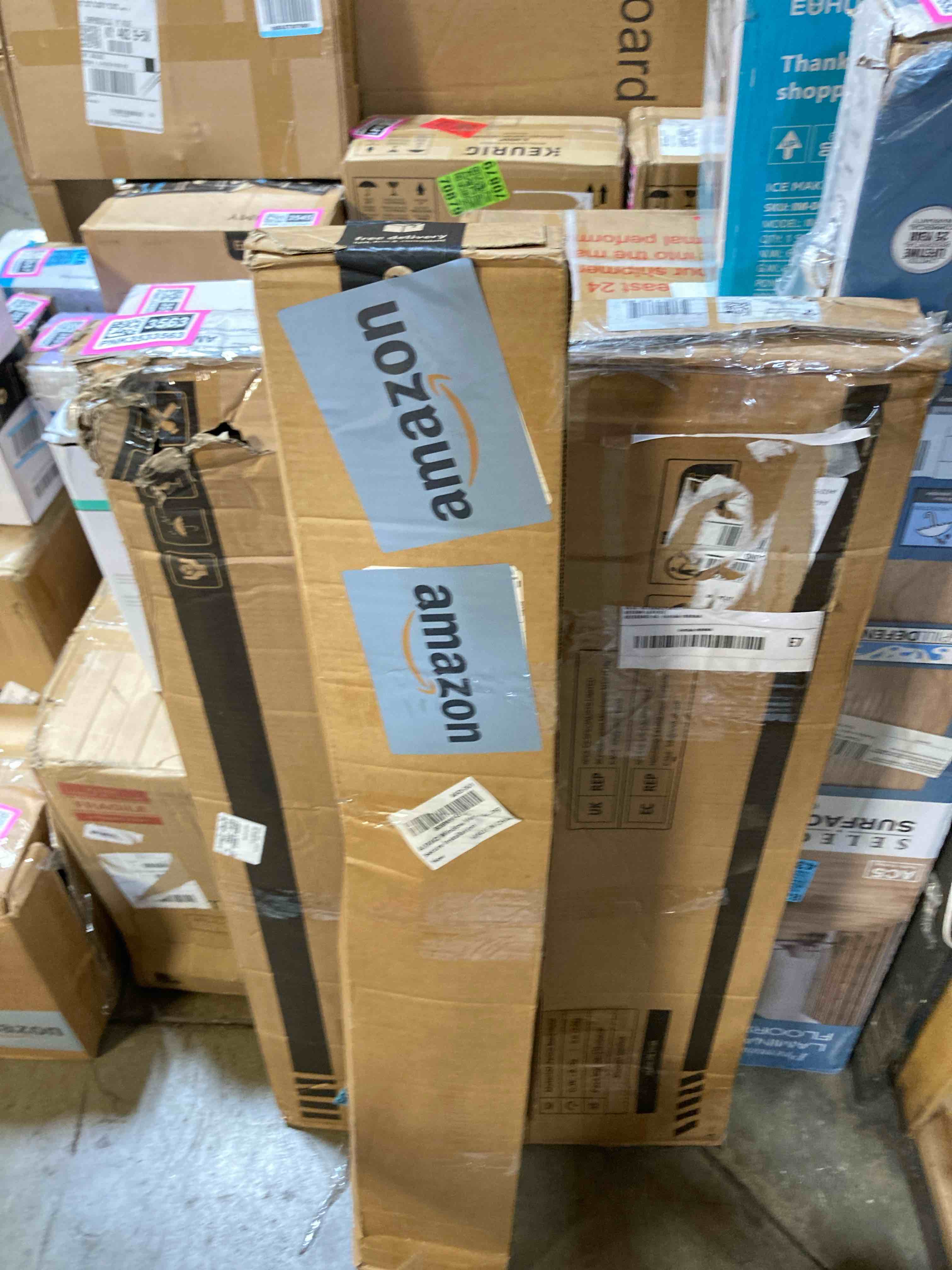 https://s3.amazonaws.com/lotting-images-prod/phillipi/PNK3533564_1753296527388.jpeg