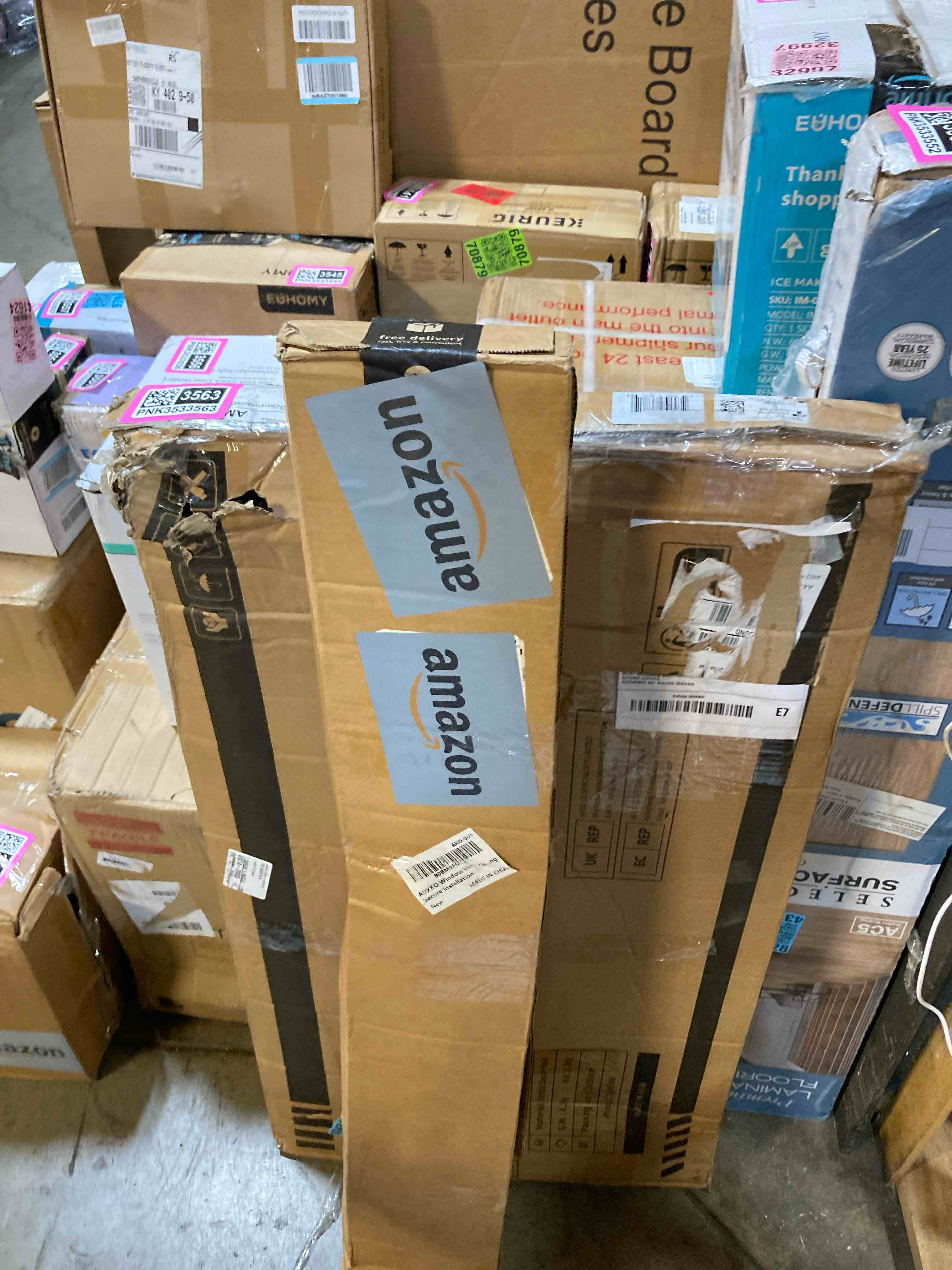 https://s3.amazonaws.com/lotting-images-prod/phillipi/PNK3533564_1753296532159.jpeg