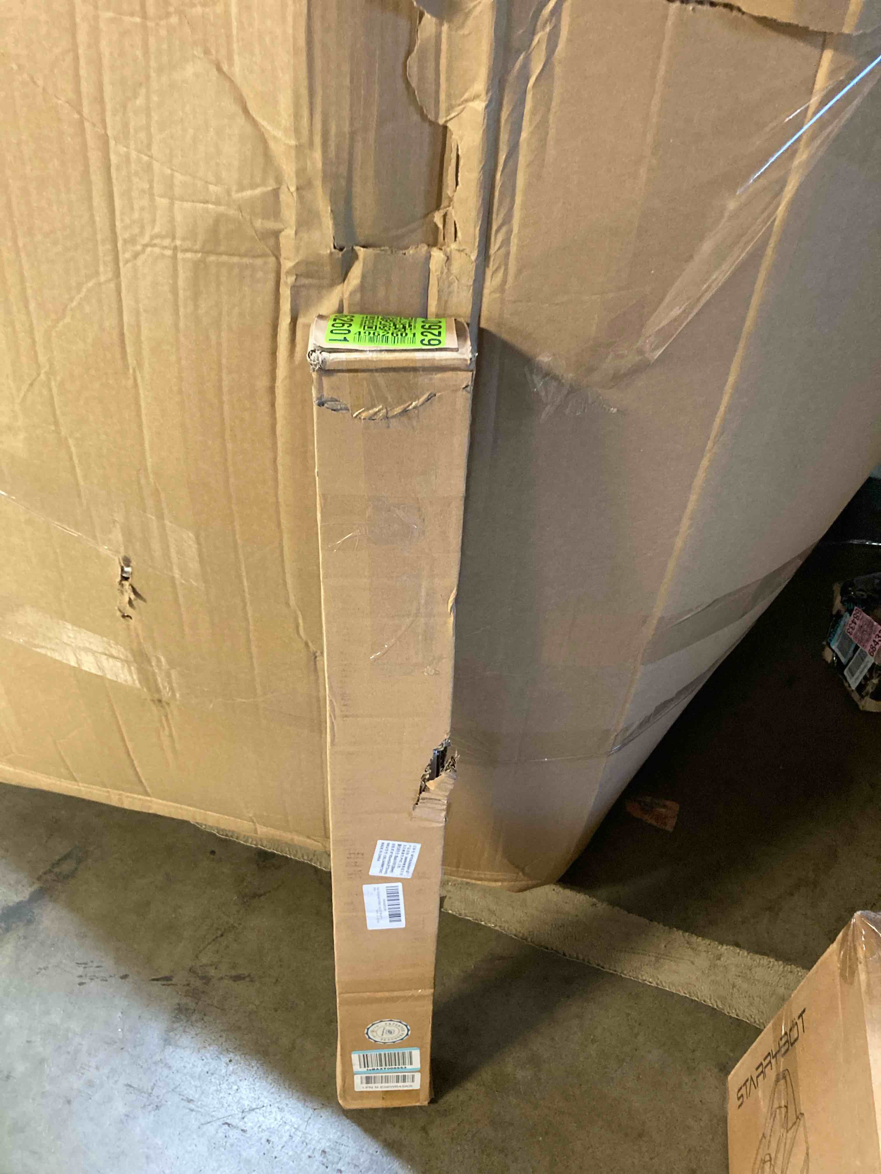 https://s3.amazonaws.com/lotting-images-prod/phillipi/PNK3533590_1753365083957.jpeg