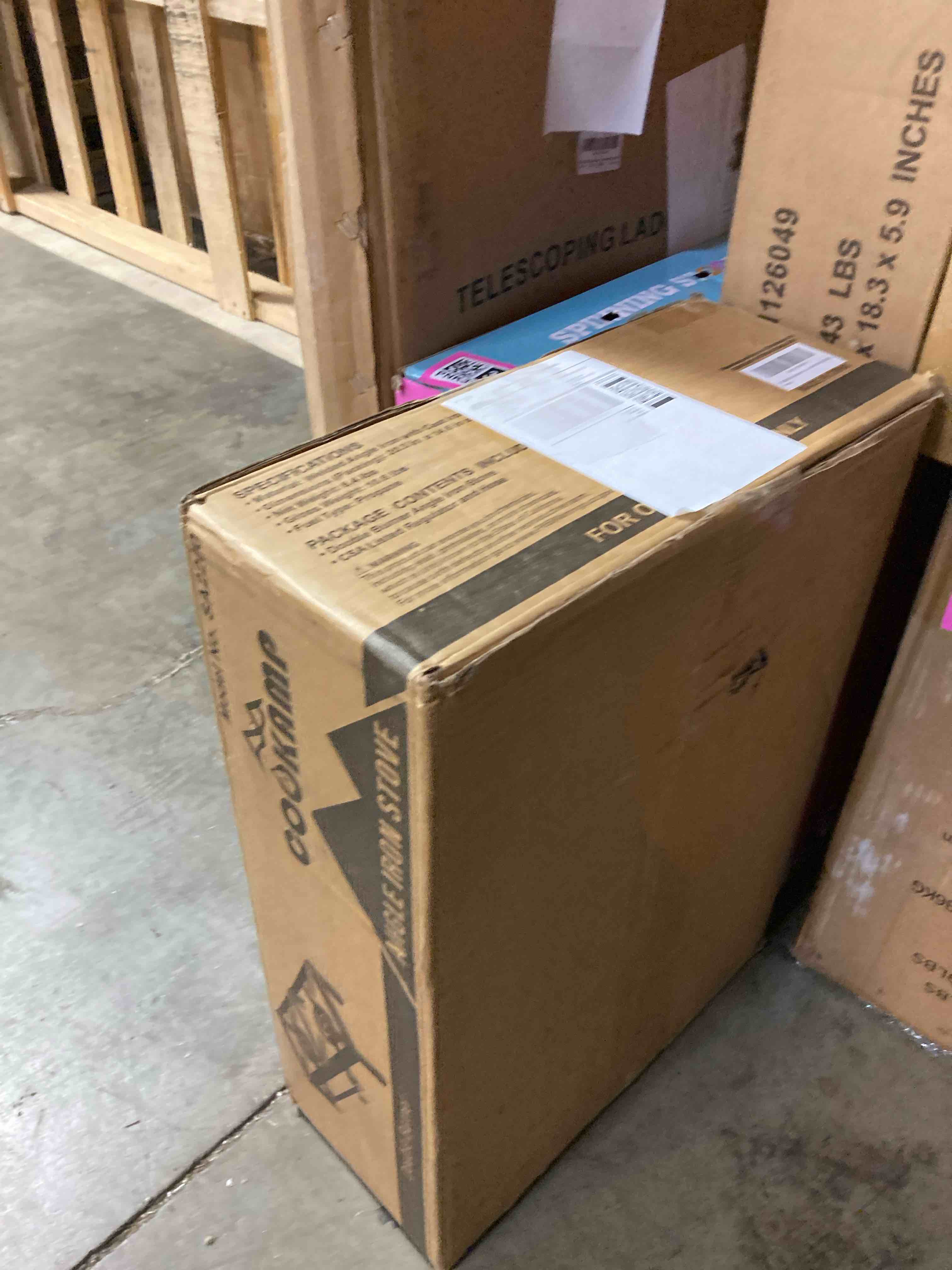 https://s3.amazonaws.com/lotting-images-prod/phillipi/PNK3533609_1753464706441.jpeg