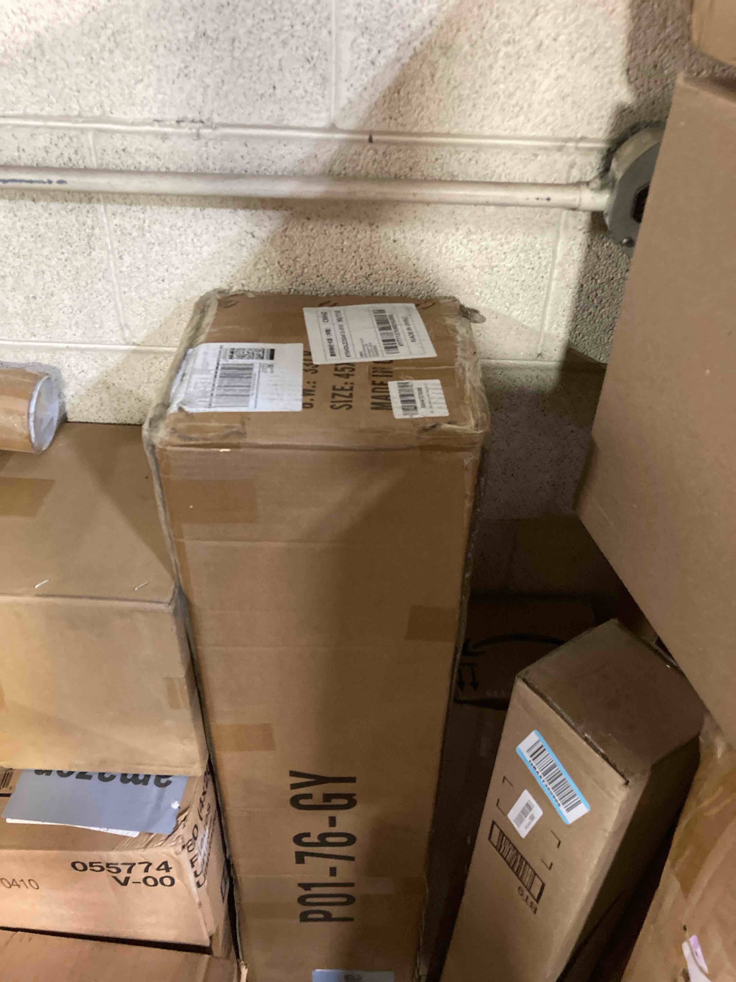 https://s3.amazonaws.com/lotting-images-prod/phillipi/PNK3533618_1753465638561.jpeg