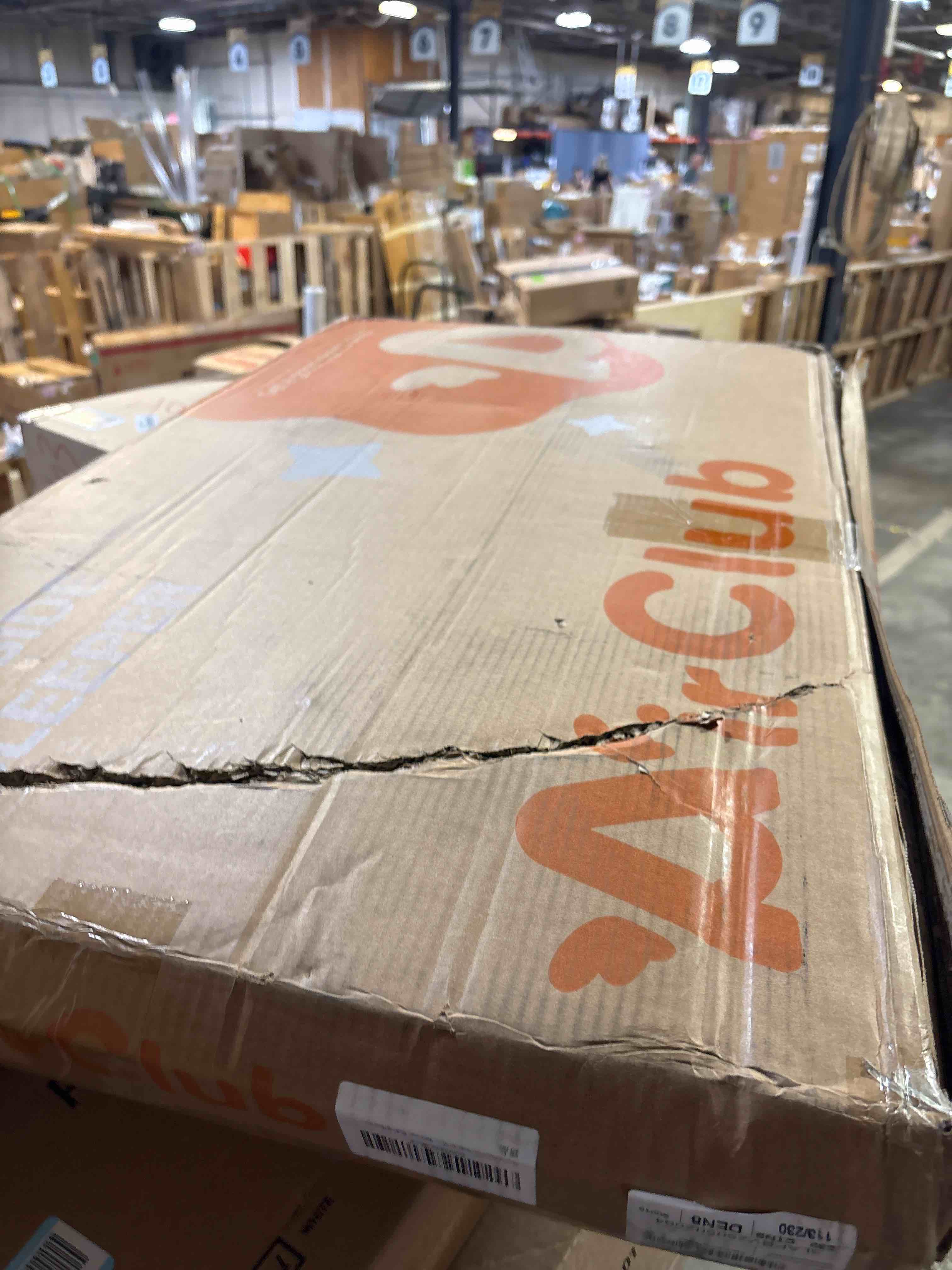 https://s3.amazonaws.com/lotting-images-prod/phillipi/PNK3533649_1753468462166.jpeg