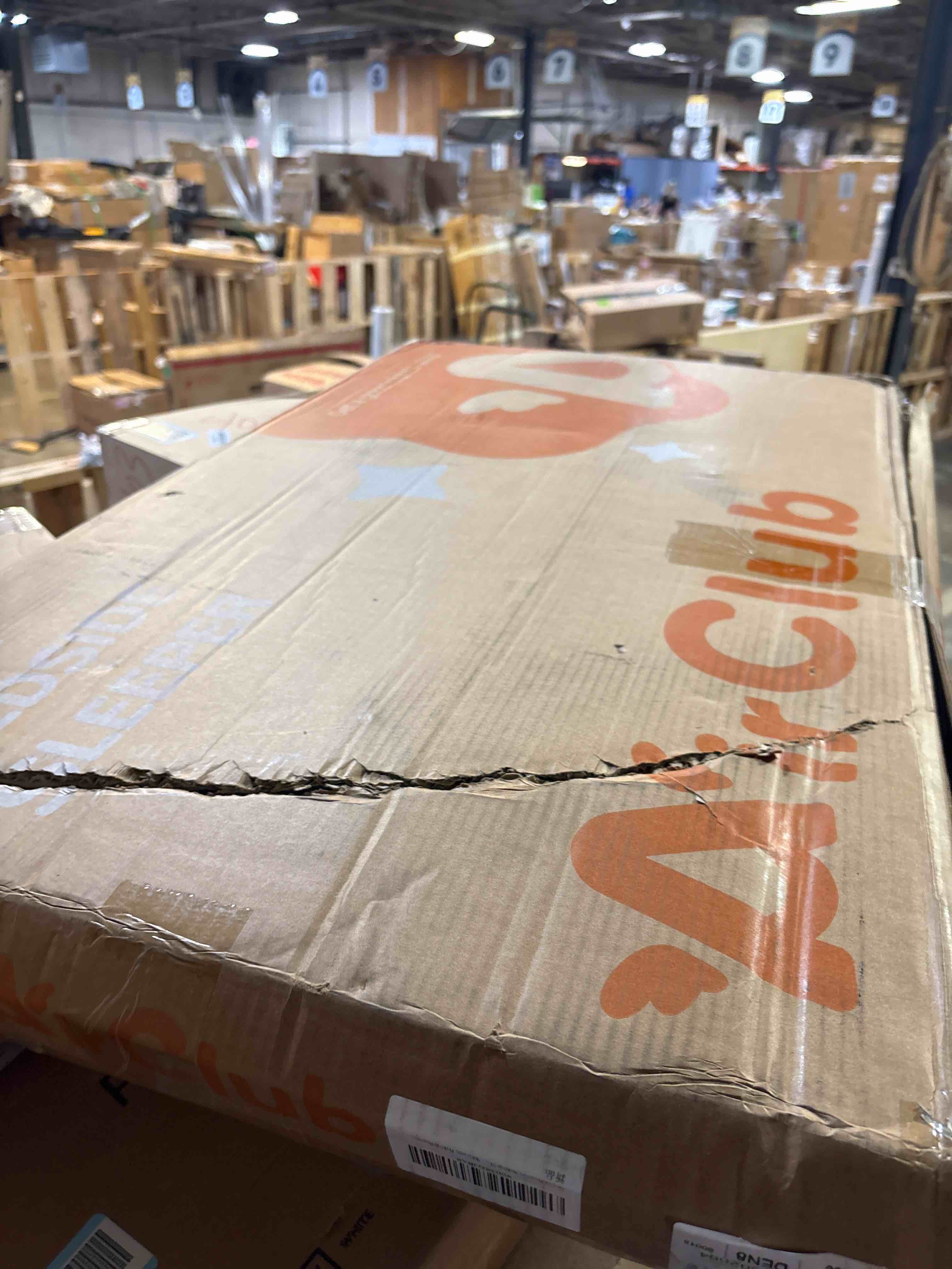 https://s3.amazonaws.com/lotting-images-prod/phillipi/PNK3533649_1753468463392.jpeg