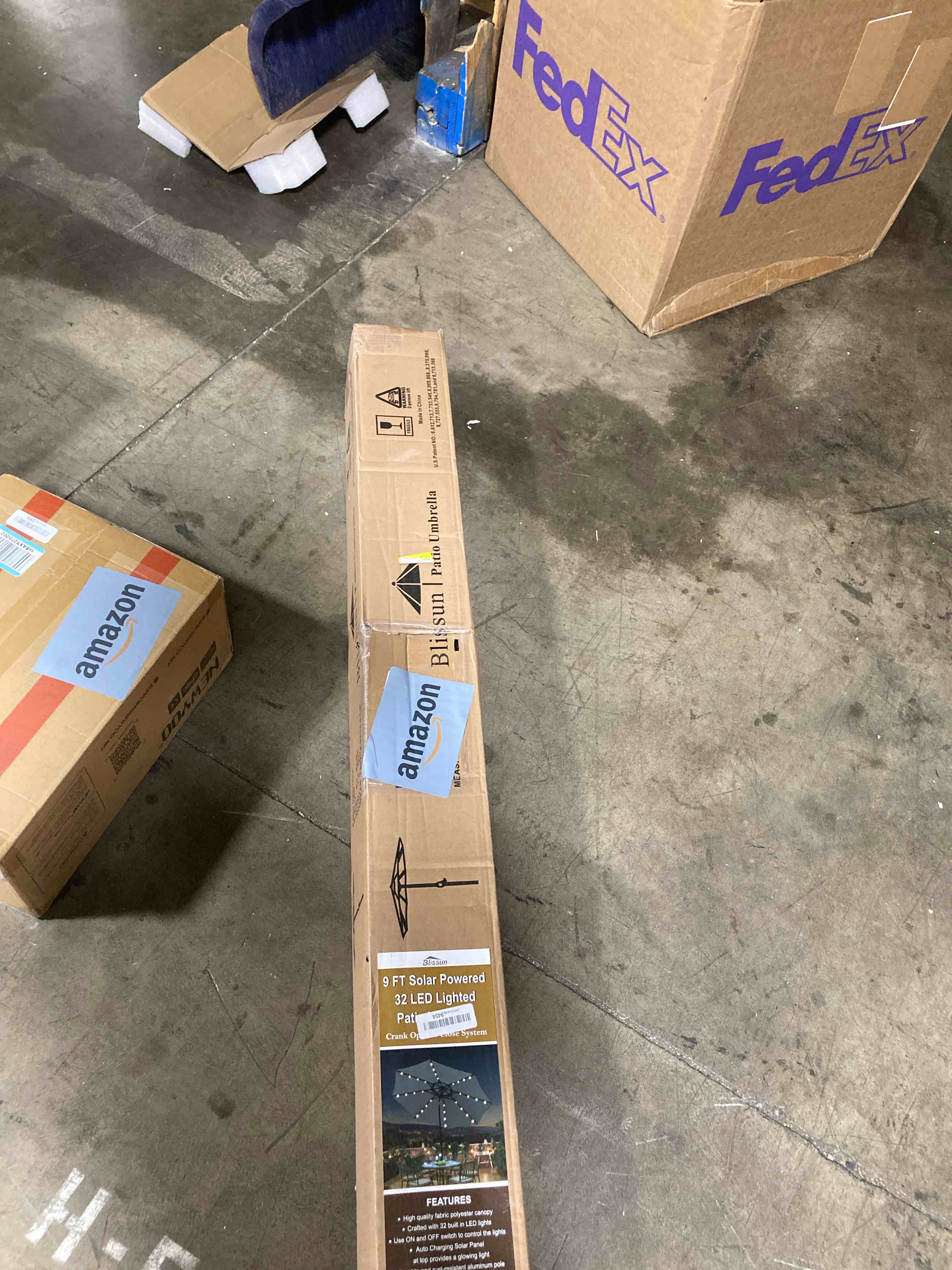 https://s3.amazonaws.com/lotting-images-prod/phillipi/PNK3533662_1753707495733.jpeg