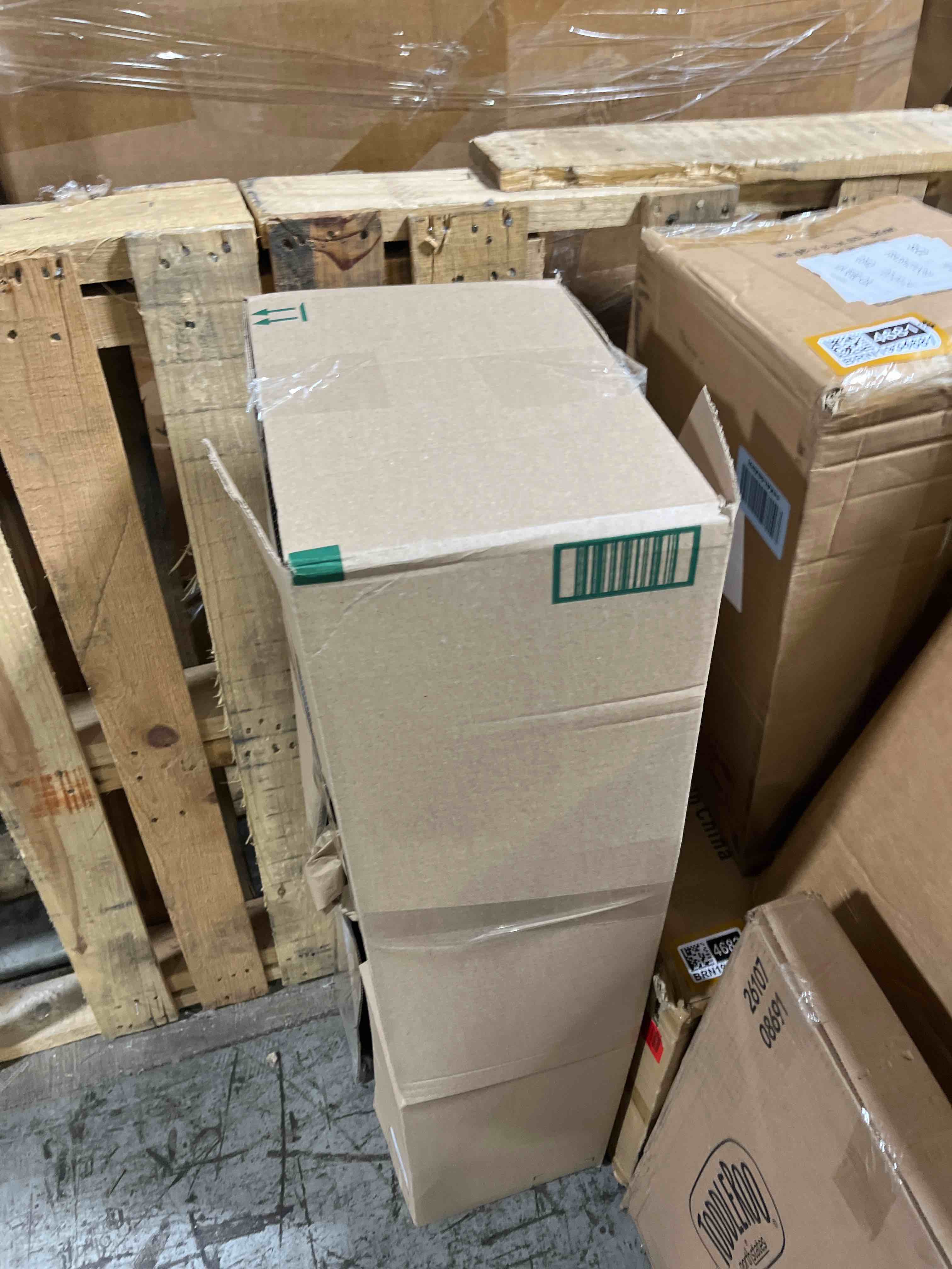 https://s3.amazonaws.com/lotting-images-prod/phillipi/PNK3533772_1753813710867.jpeg