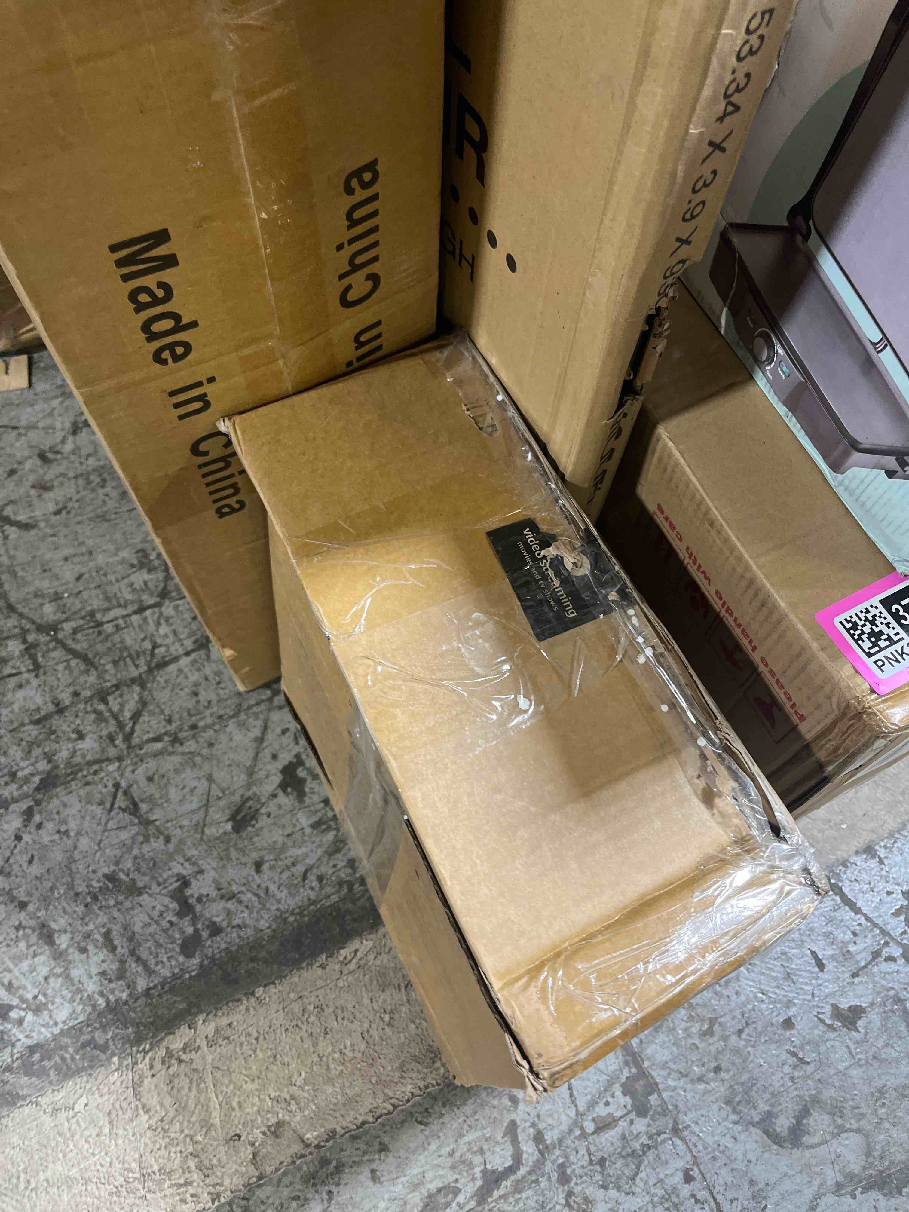 https://s3.amazonaws.com/lotting-images-prod/phillipi/PNK3533784_1753815644436.jpeg