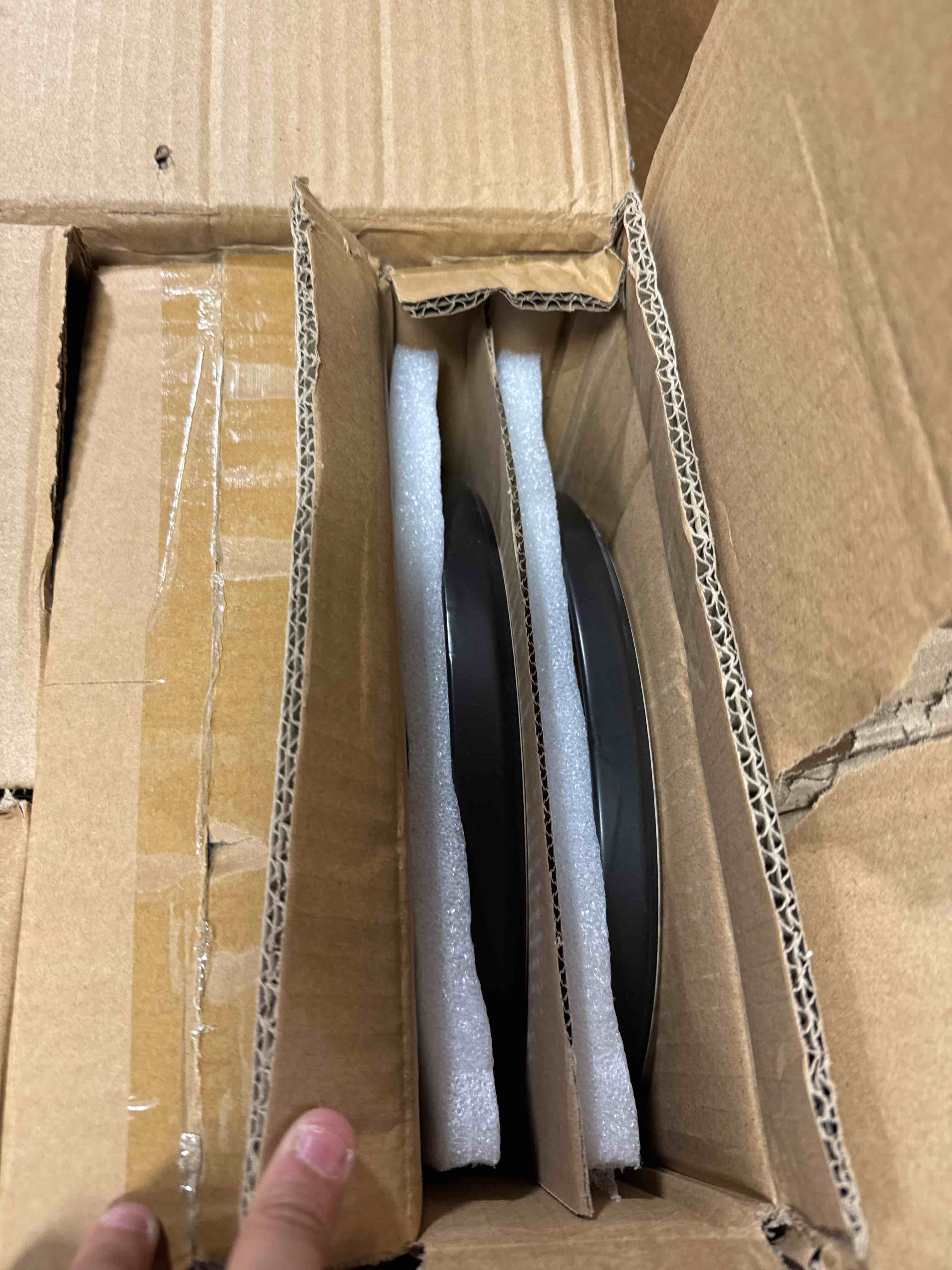 https://s3.amazonaws.com/lotting-images-prod/phillipi/PNK3533838_1753971458675.jpeg