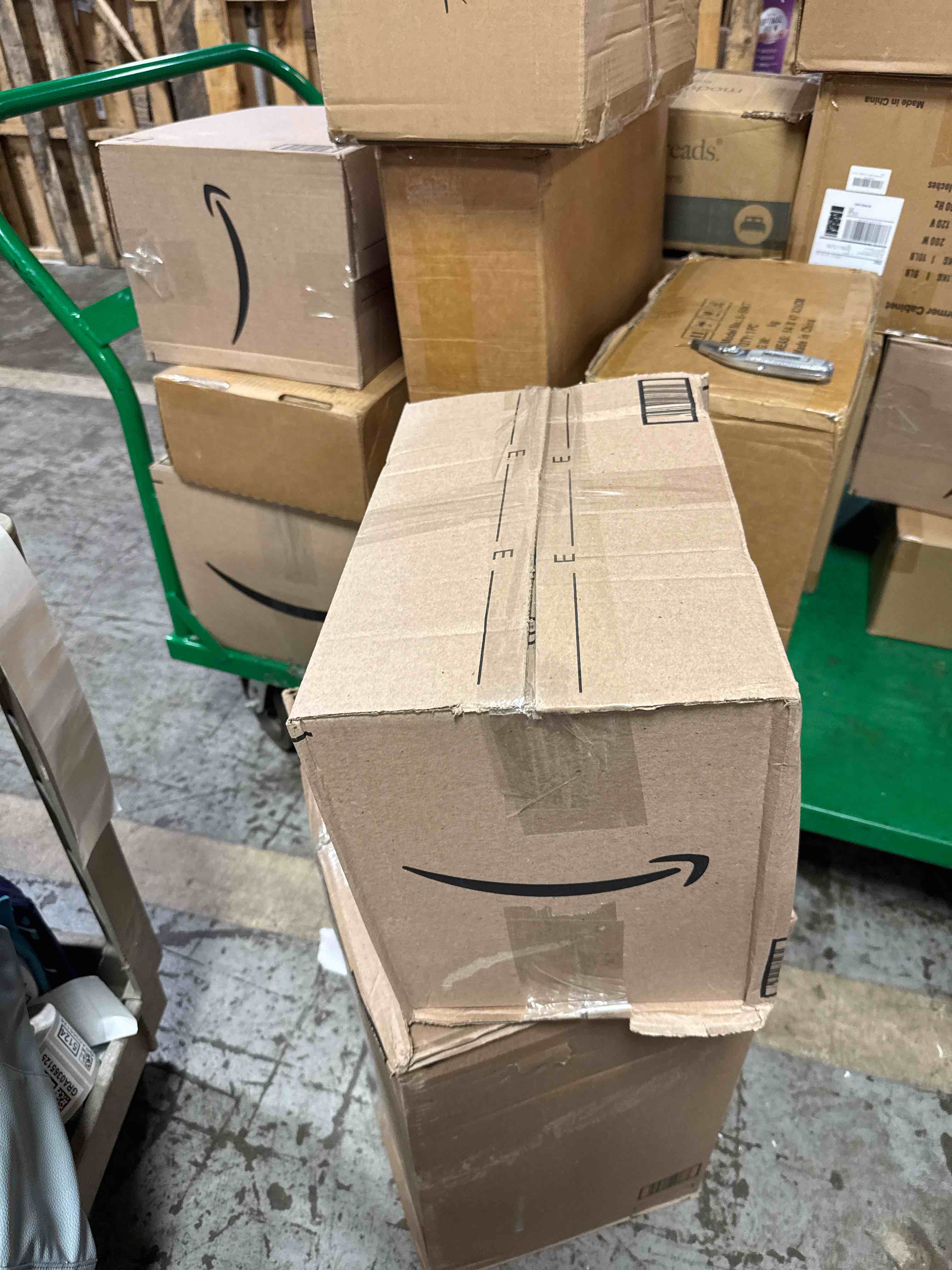 https://s3.amazonaws.com/lotting-images-prod/phillipi/PNK3533840_1753971790563.jpeg