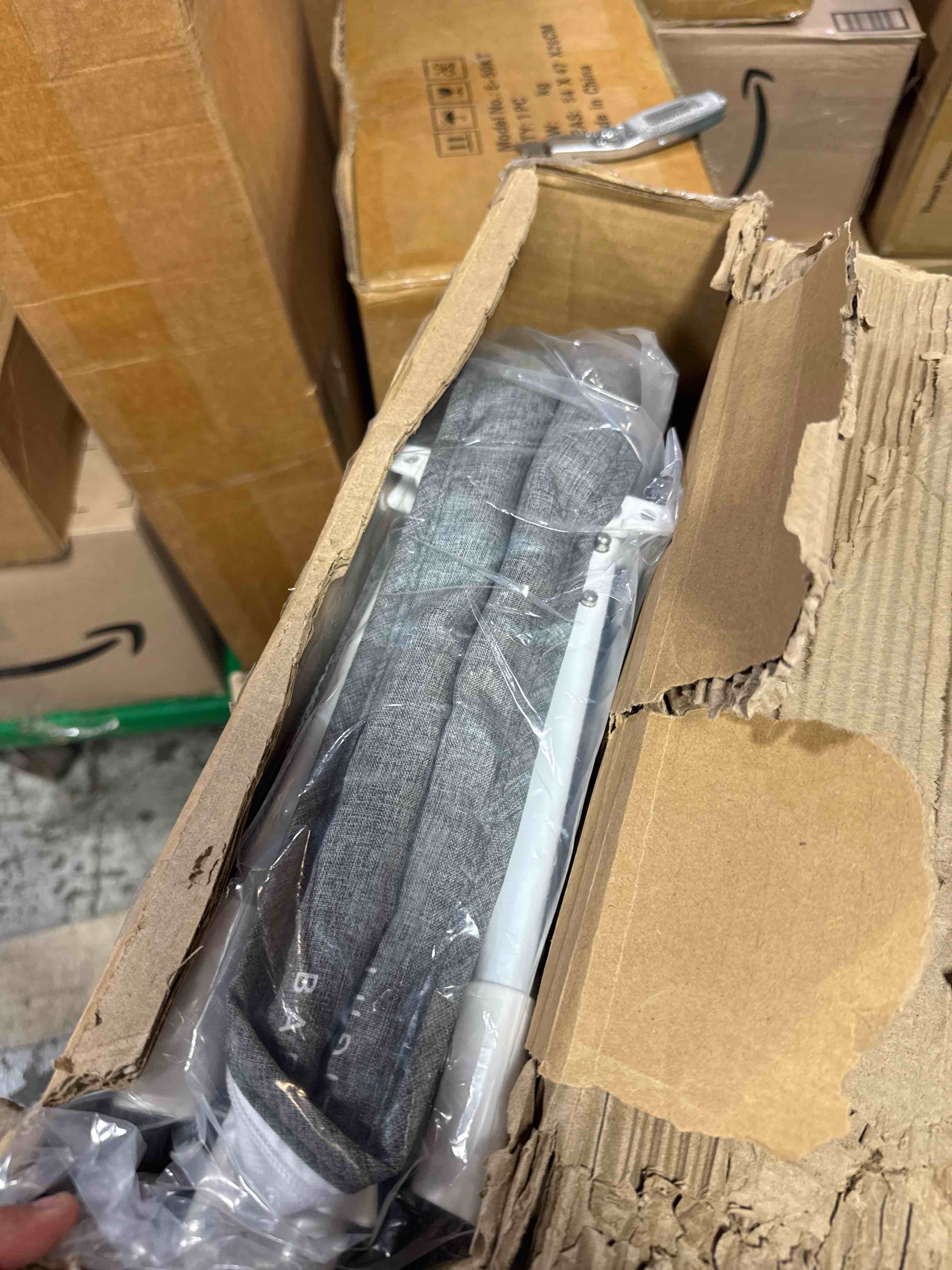 https://s3.amazonaws.com/lotting-images-prod/phillipi/PNK3533844_1753972260642.jpeg