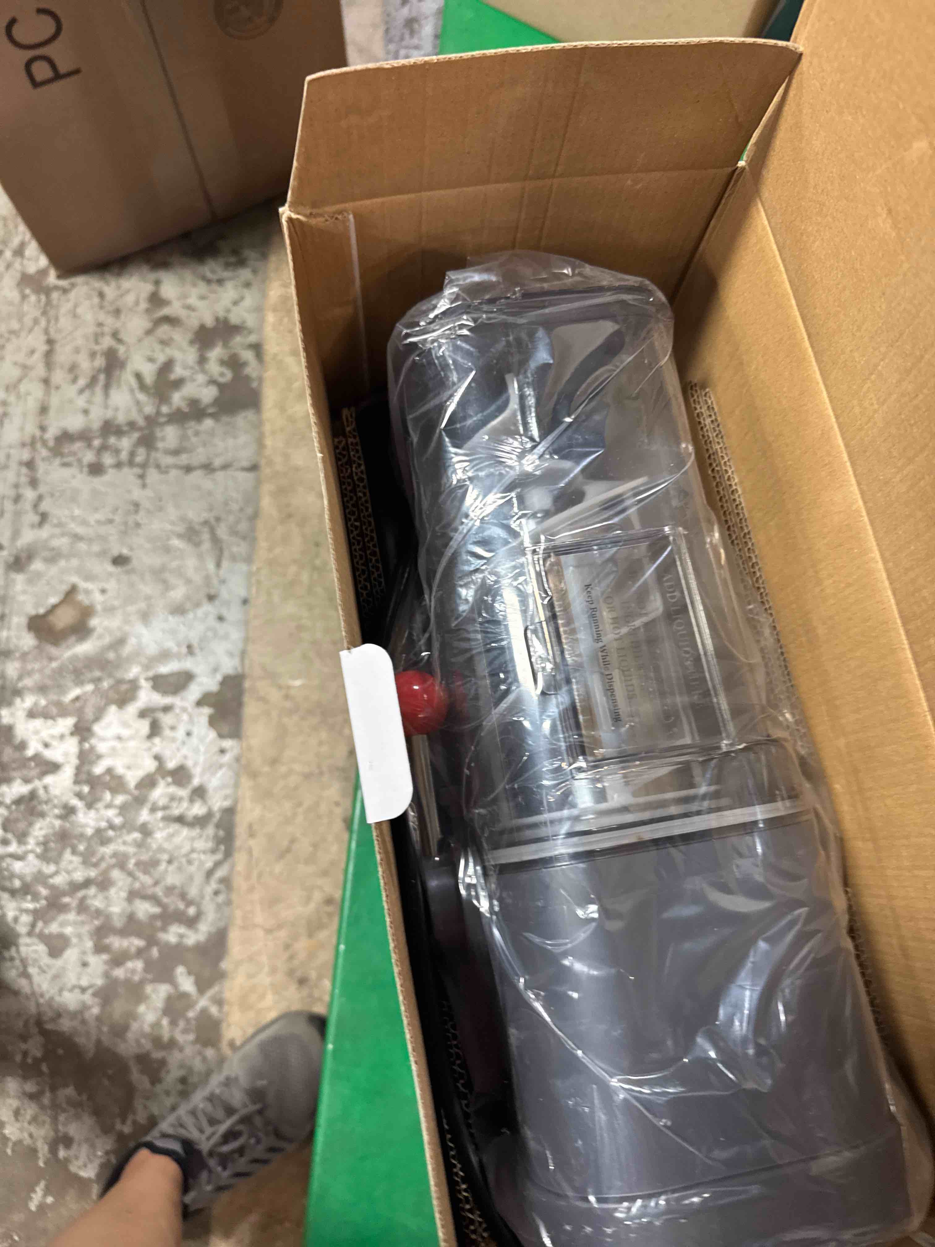 https://s3.amazonaws.com/lotting-images-prod/phillipi/PNK3533854_1753973875839.jpeg