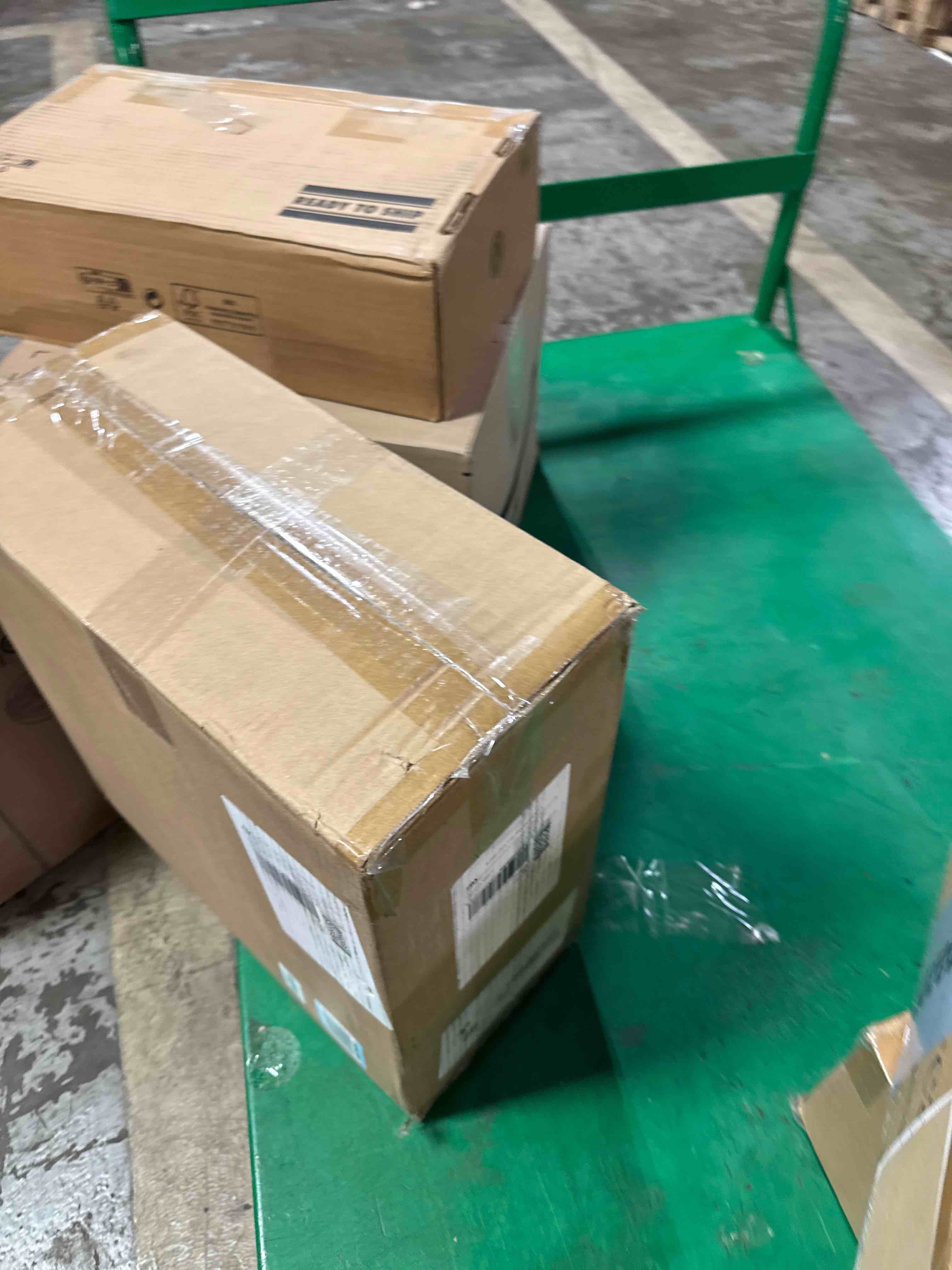https://s3.amazonaws.com/lotting-images-prod/phillipi/PNK3533854_1753973905692.jpeg